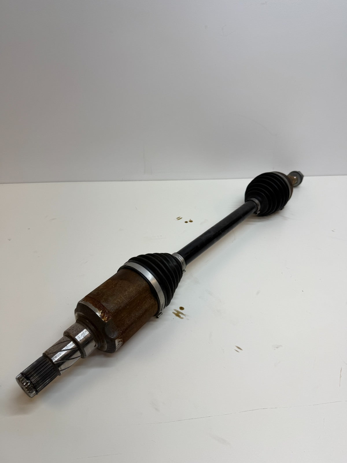 2016 - 2020 TESLA MODEL S FRONT LEFT SIDE AXLE SHAFT HALFSHAFT