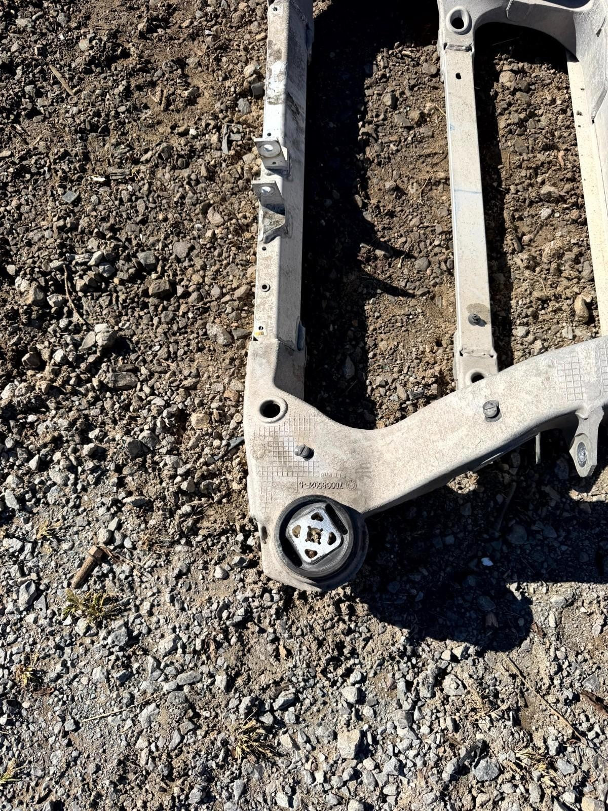 ♦️2012-2020 TESLA MODEL X REAR SUPPORT SUBFRAME CROSSMEMBER OEM, 1009826-00-A