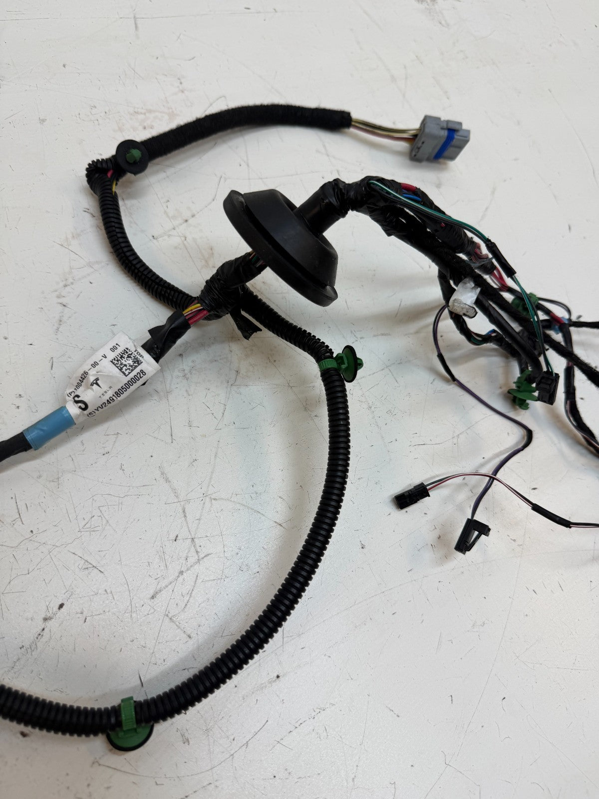 2016-2020 Model S Rear Passenger Door Wiring Harness Wire Loom 1004426-00-V