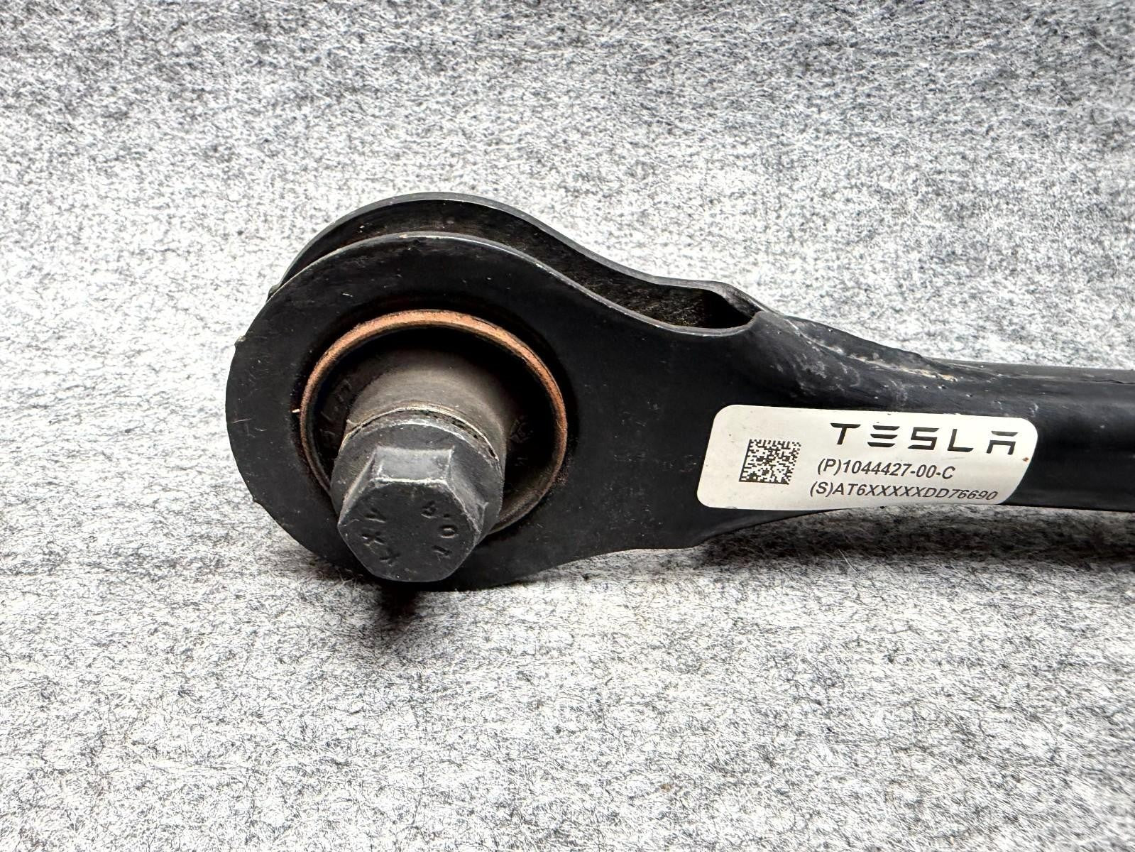 ♦️2017 - 2023 TESLA MODEL 3 REAR LEFT/RIGHT UPPER CONTROL ARM OEM, 1044427-00-C