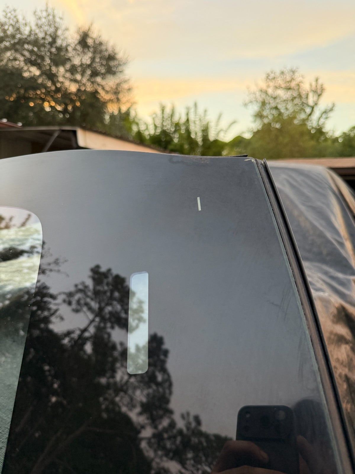 2016-2020 Tesla Model X Front Middle Panoramic Roof Window Glass
