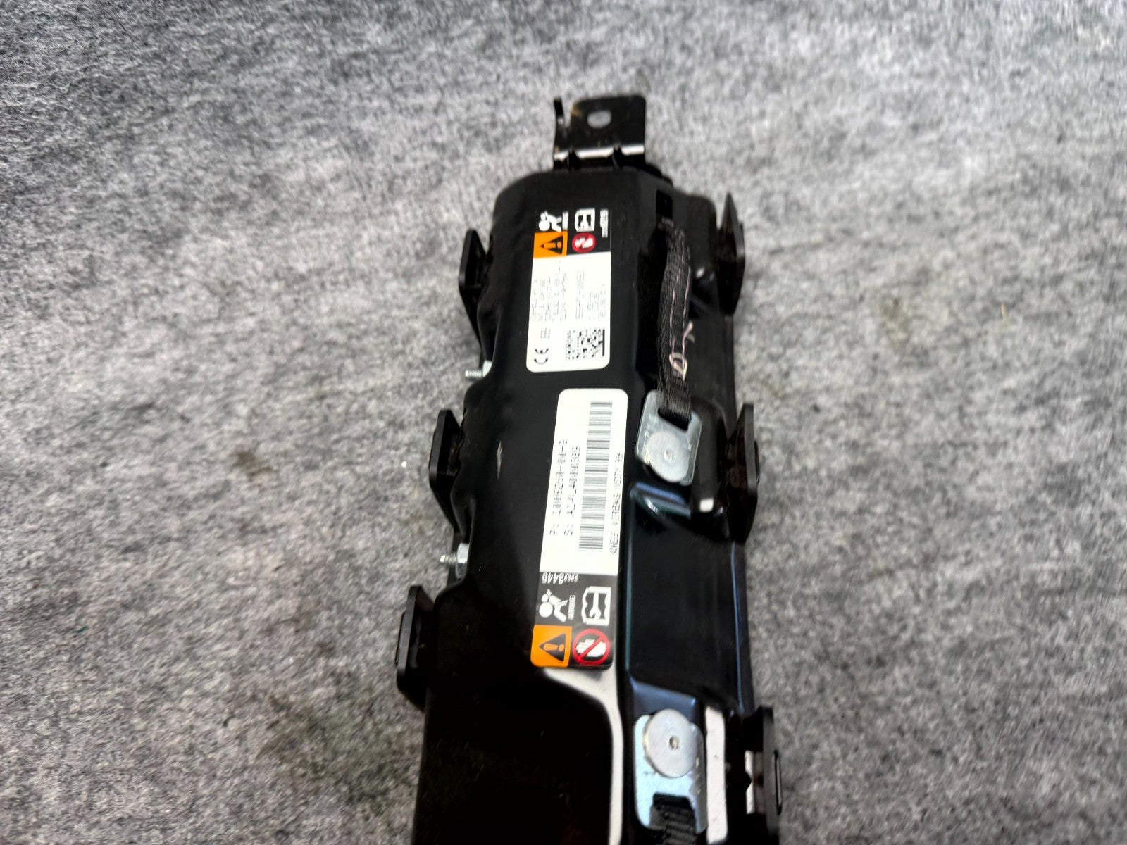 ♦️2012-2016 TESLA MODEL S FRONT RIGHT SIDE KNEE REBAG ASSEMBLY OEM, 1005260-00-G