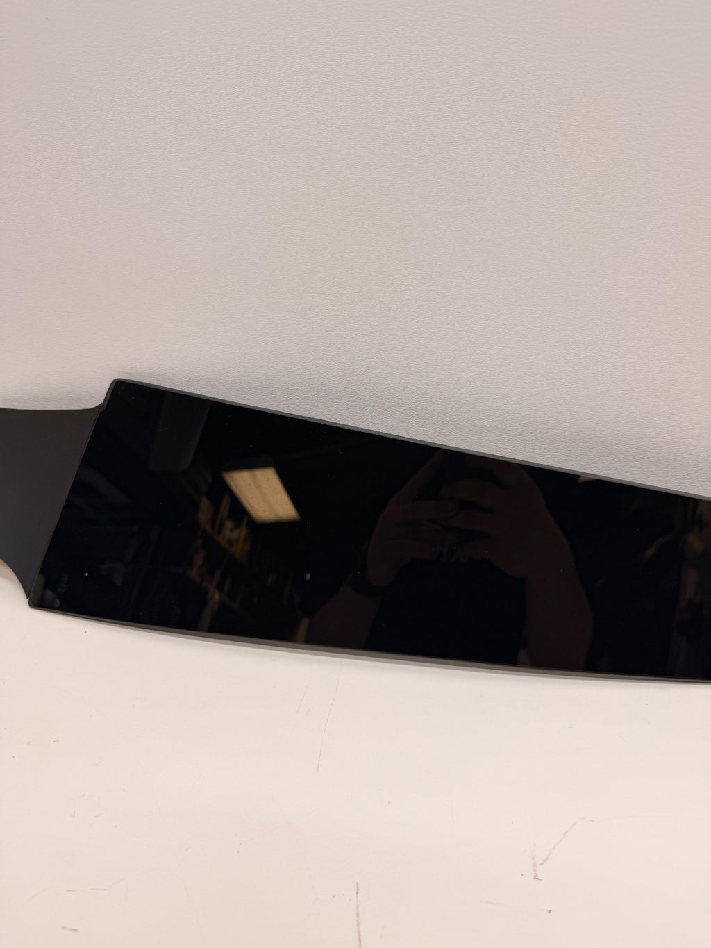 2024 2025 Tesla Model 3 Right Passenger B-Pillar Applique Glass Trim Molding