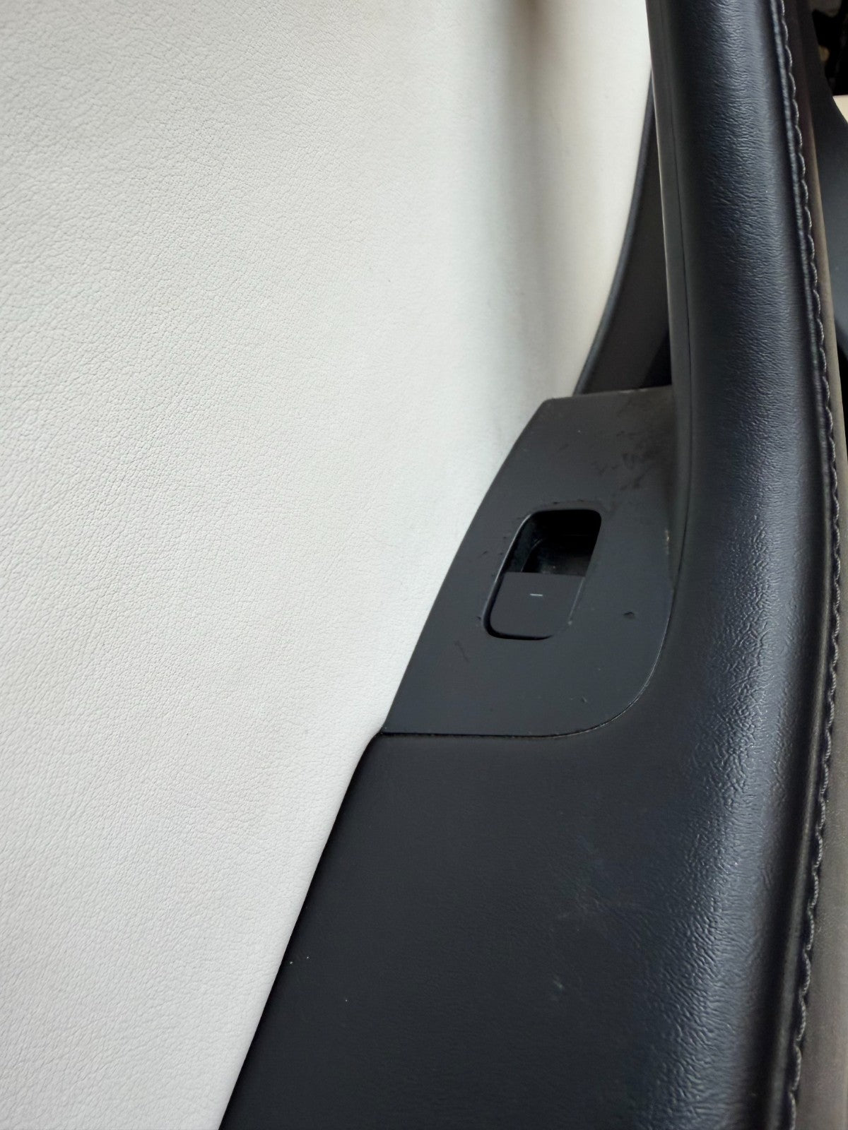 2012-2020 Tesla Model Y Rear Left Driver Side Complete Door Assembly