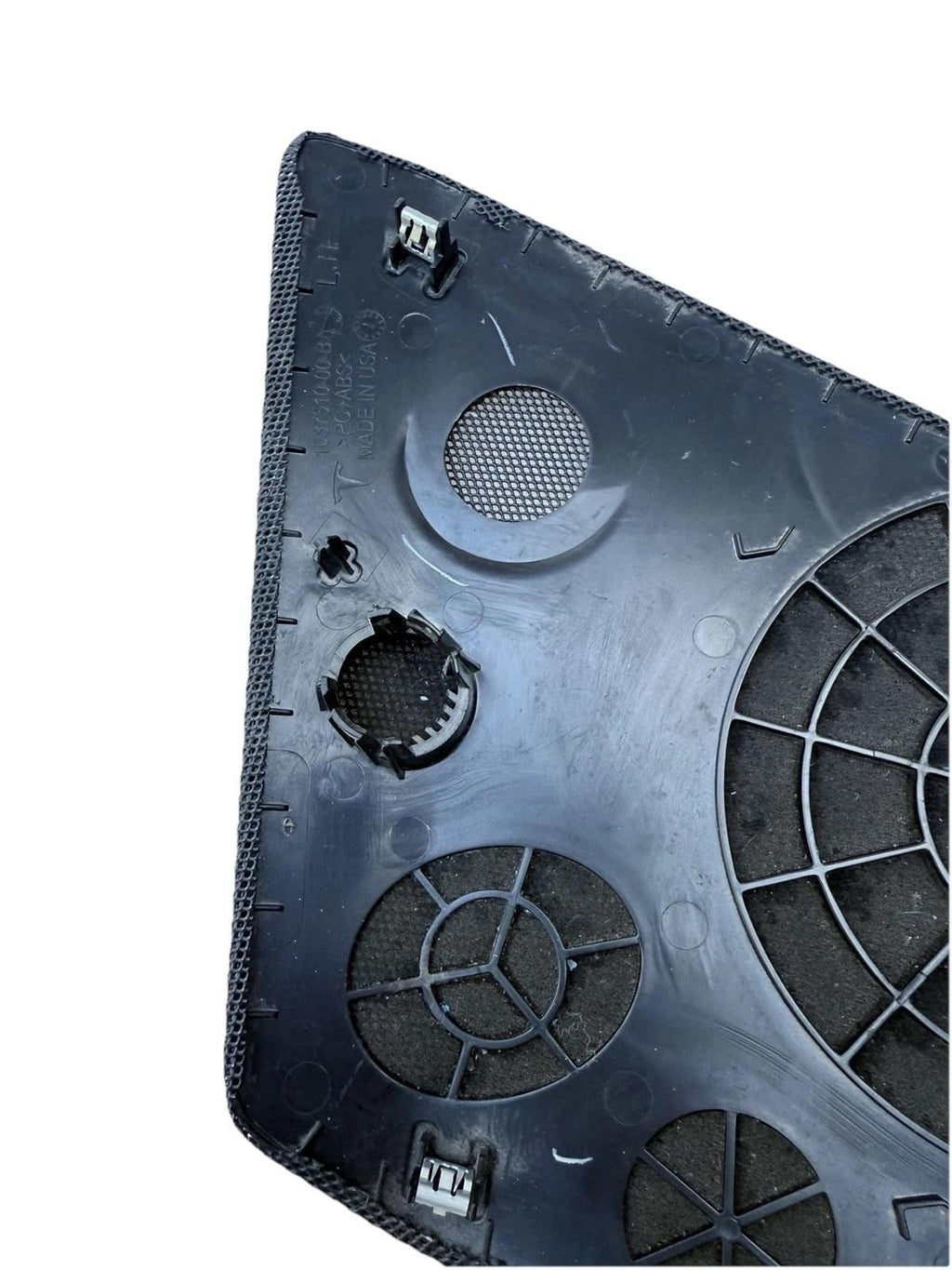 ♦️16-20 TESLA MODEL X FRONT LEFT SIDE DOOR SPEAKER GRILLE COVER OEM, 1037510-00