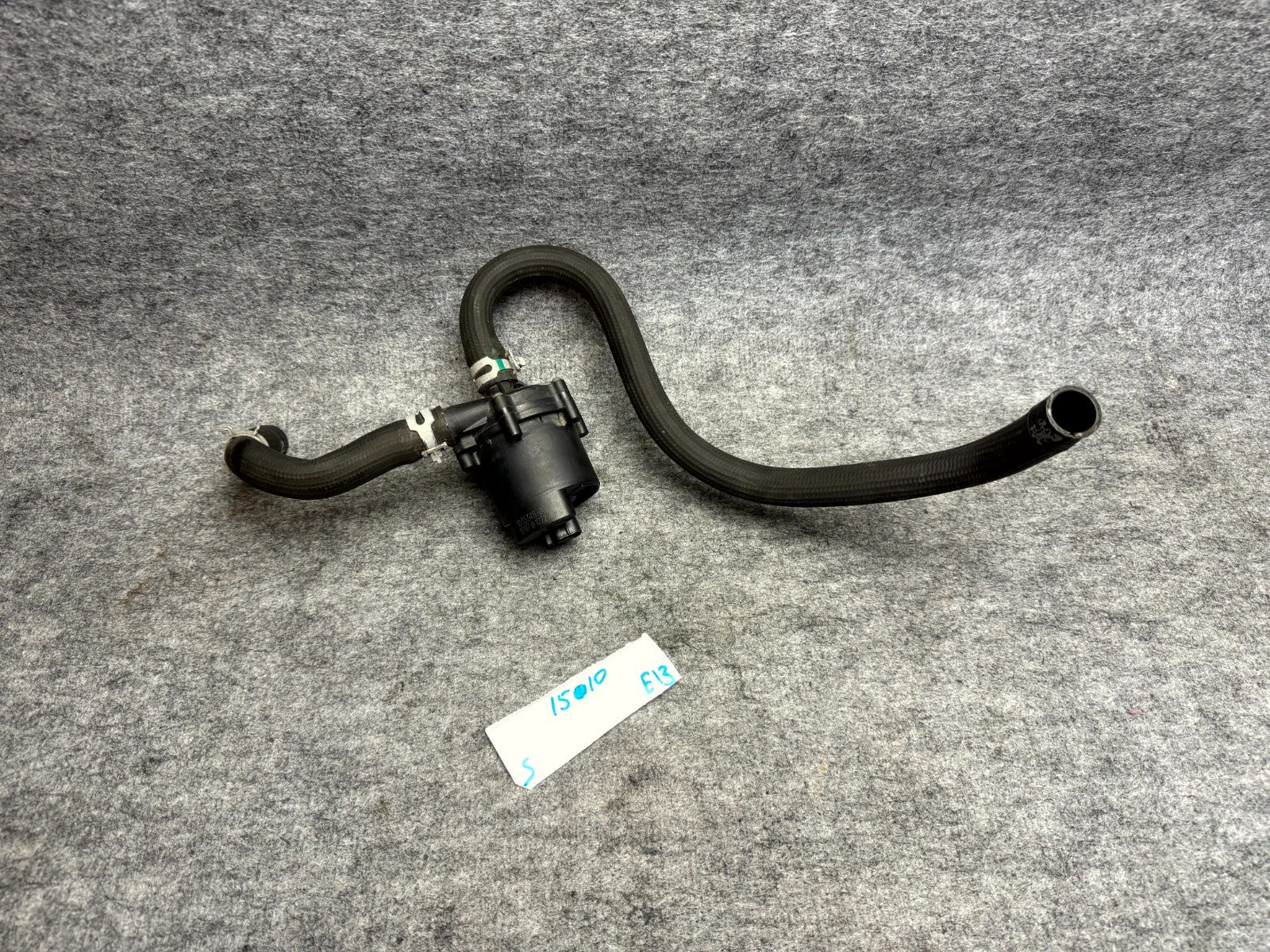 ♦️16-20 TESLA MODEL S COOLANT SYSTEM AUXILIARY WATER COOLANT PUMP OEM,103534800F