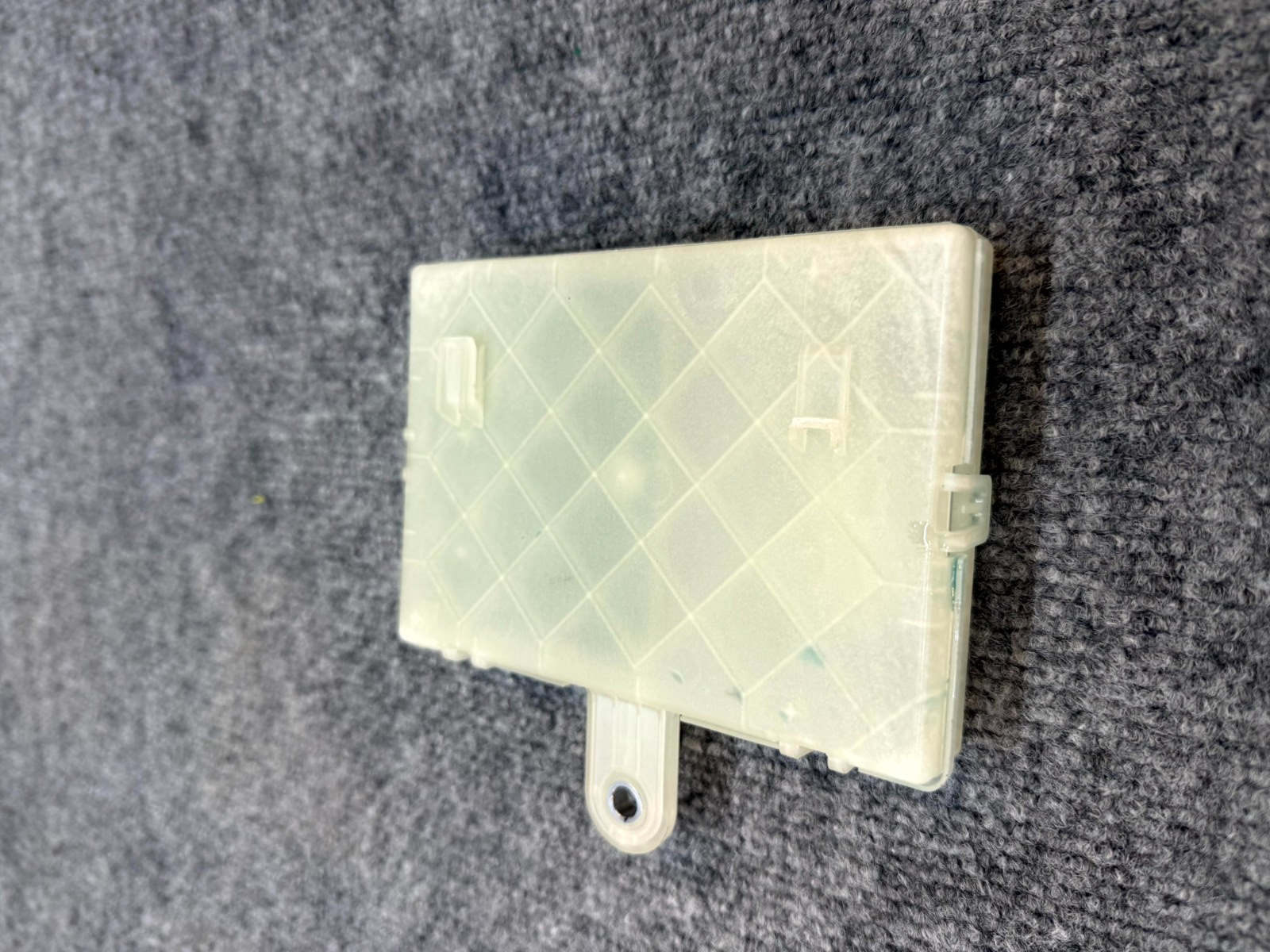 2020 - 2024 TESLA MODEL Y CHARGE PORT CONTROLLER MODULE UNIT OEM, 1537264-00-B