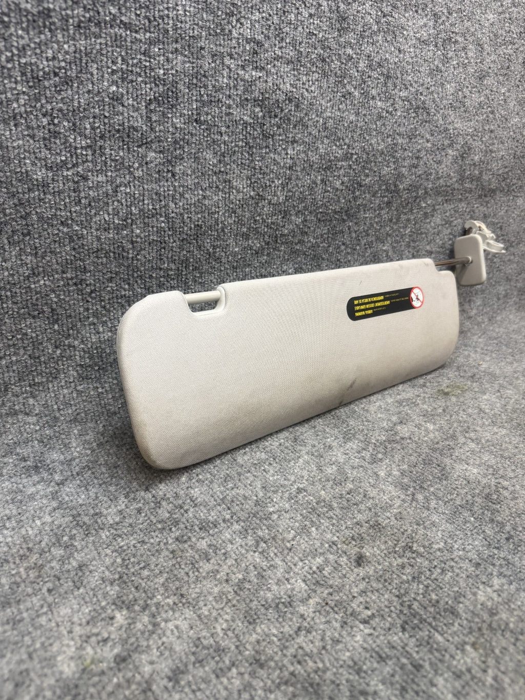 2017 - 2024 TESLA MODEL 3 Y FRONT LEFT SIDE SUNVISOR SUN VISOR OEM, 1490405-02-C