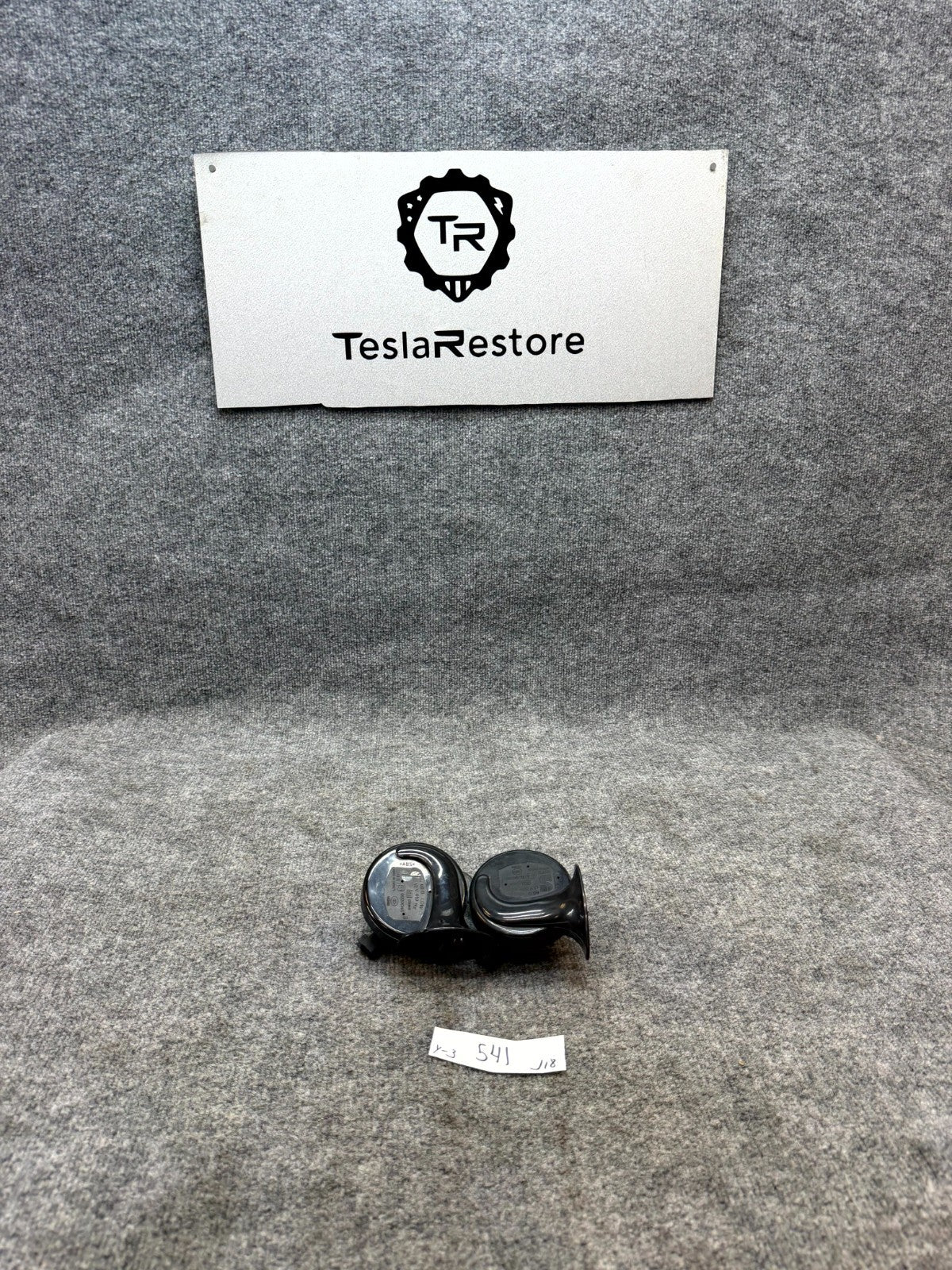 2020-2024 TESLA MODEL Y HIGH + LOW PITCH TONE HORN W/ BRACKET OEM, 1486943-00-A