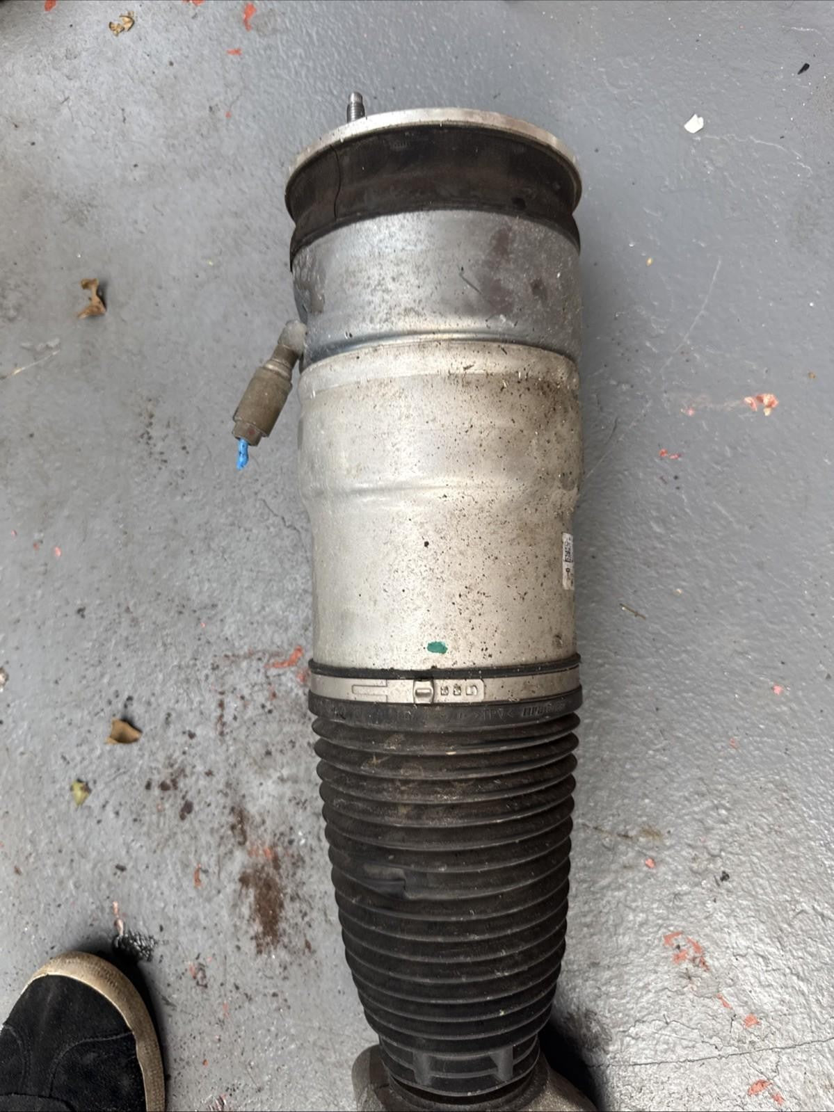 ♦️12-16 TESLA MODEL S FRONT RIGHT AIR SPRING MODULE SHOCK ABSORBER 1030608-01-A
