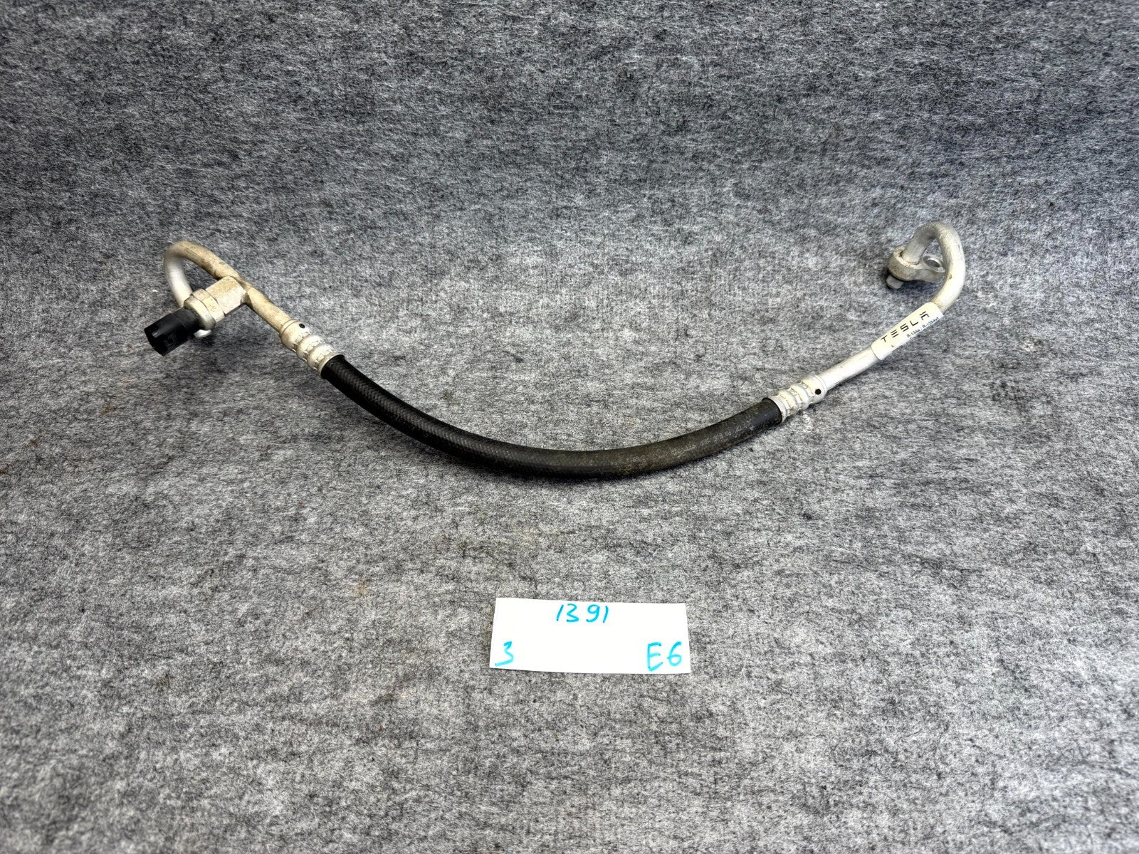 ♦️17-23 TESLA MODEL 3 AC AIR CONDITION HOSE LINE DISCHARGE PIPE OEM, 109215800F