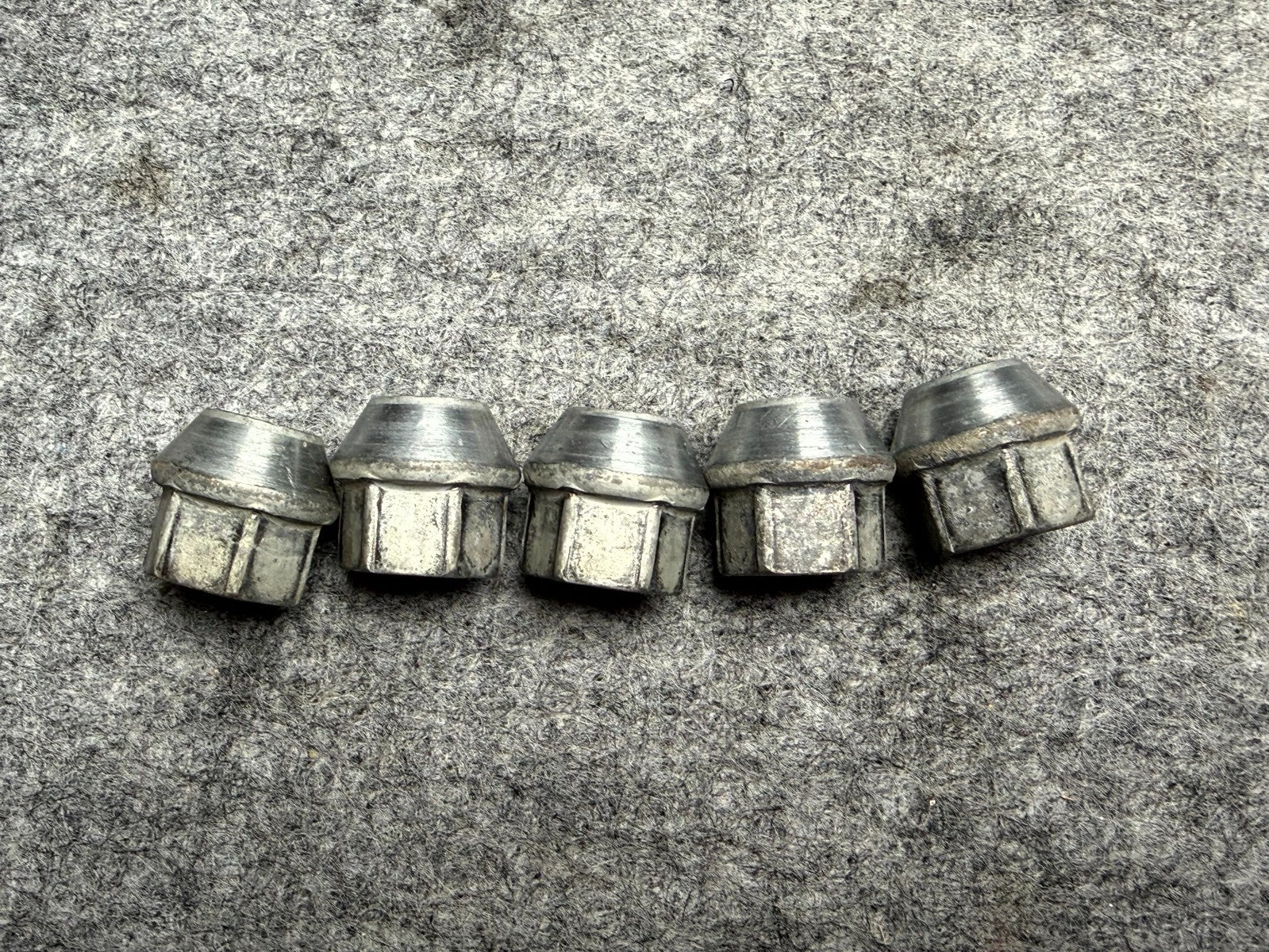 ♦️2017 - 2023 TESLA MODEL 3 Y WHEEL RIM LUG NUT BOLT CAP COVER SET OF 5 OEM