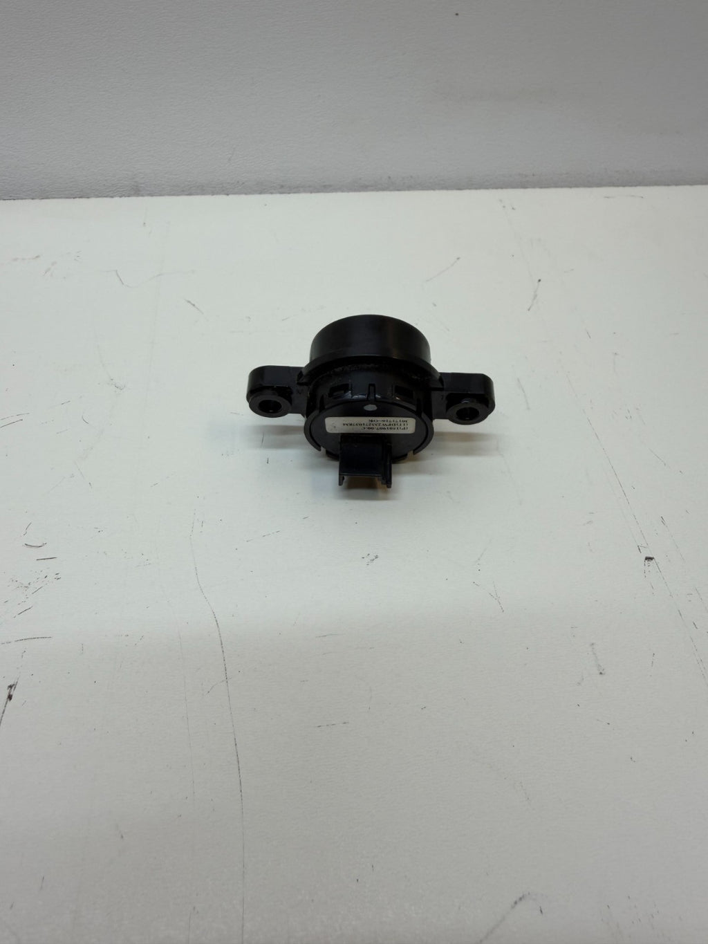 2017-2023 Tesla Model Y Trunk Liftgate Release Open Button Switch 1501907-00-C
