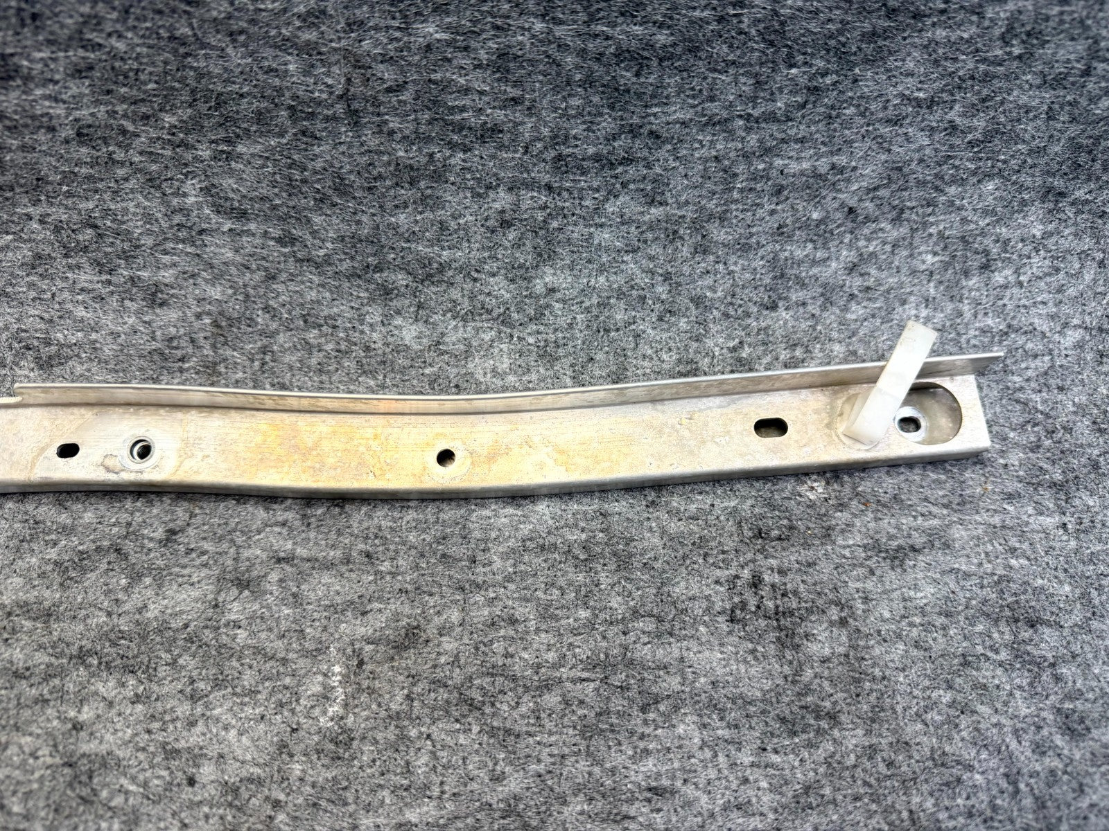 2017 - 2023 TESLA MODEL 3 BATTERY BEAM BRACKET SUPPORT BRACE OEM, 1109808-00-C