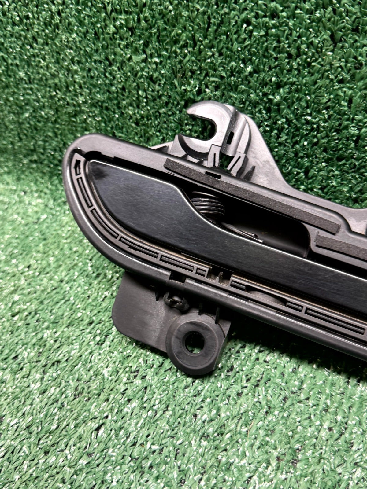 ♦️2017-2023 TESLA MODEL 3/Y FRONT OR REAR RIGHT DOOR HANDLE OEM, 1528115-00-B