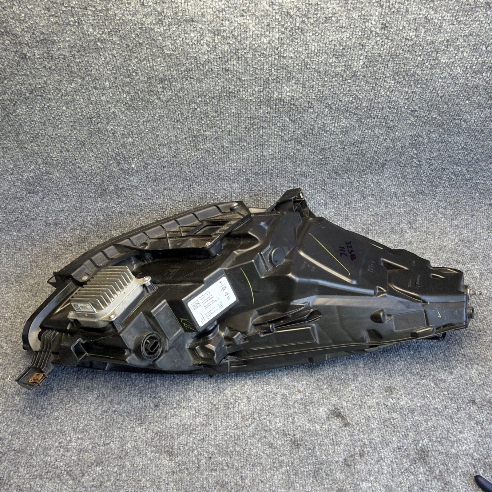 21-23 Tesla Model 3 Y Left Side Headlight Matrix OEM 1514952-00-D