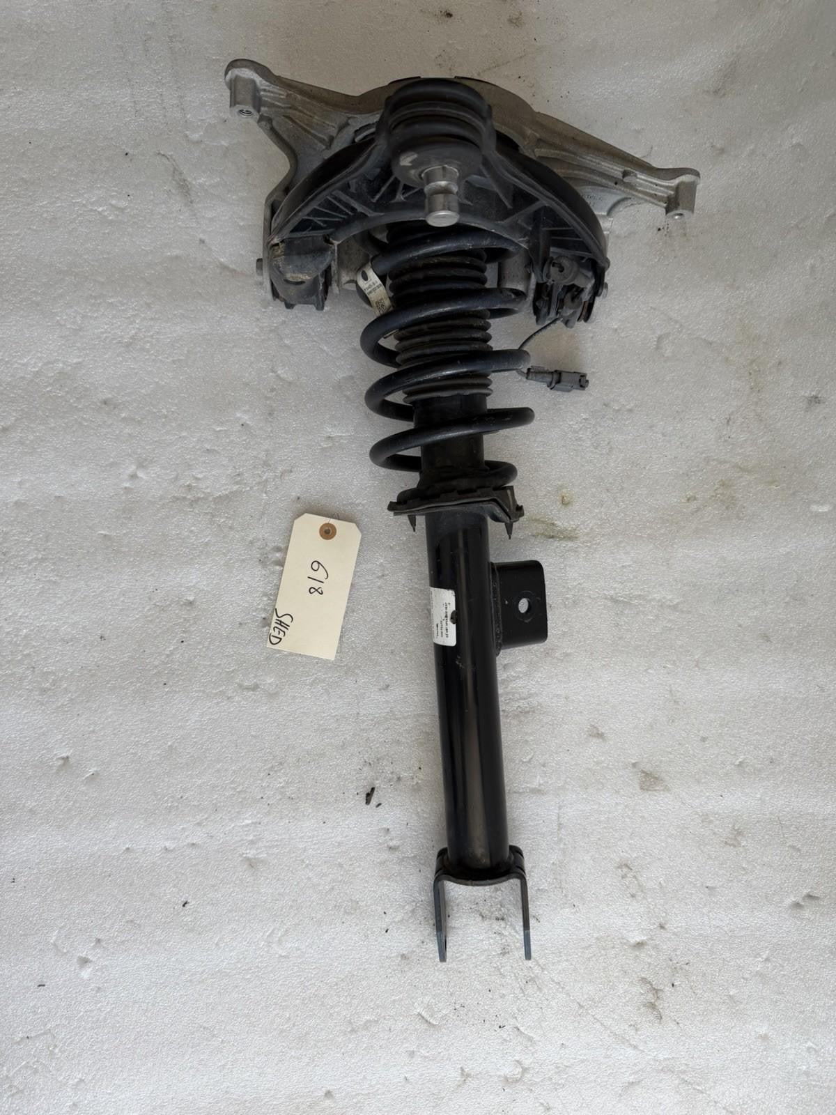 ♦️2017-2020 Tesla Model 3 Front Right Strut Shock 1044369-00-E