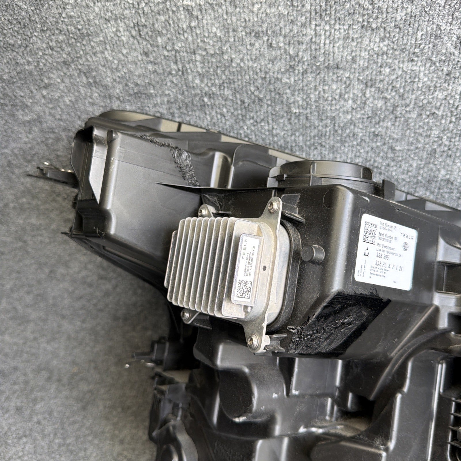 DMG⚠️25-26 Tesla Model Y Juniper Left Driver Side LED Headlight OEM 1918347-00-E