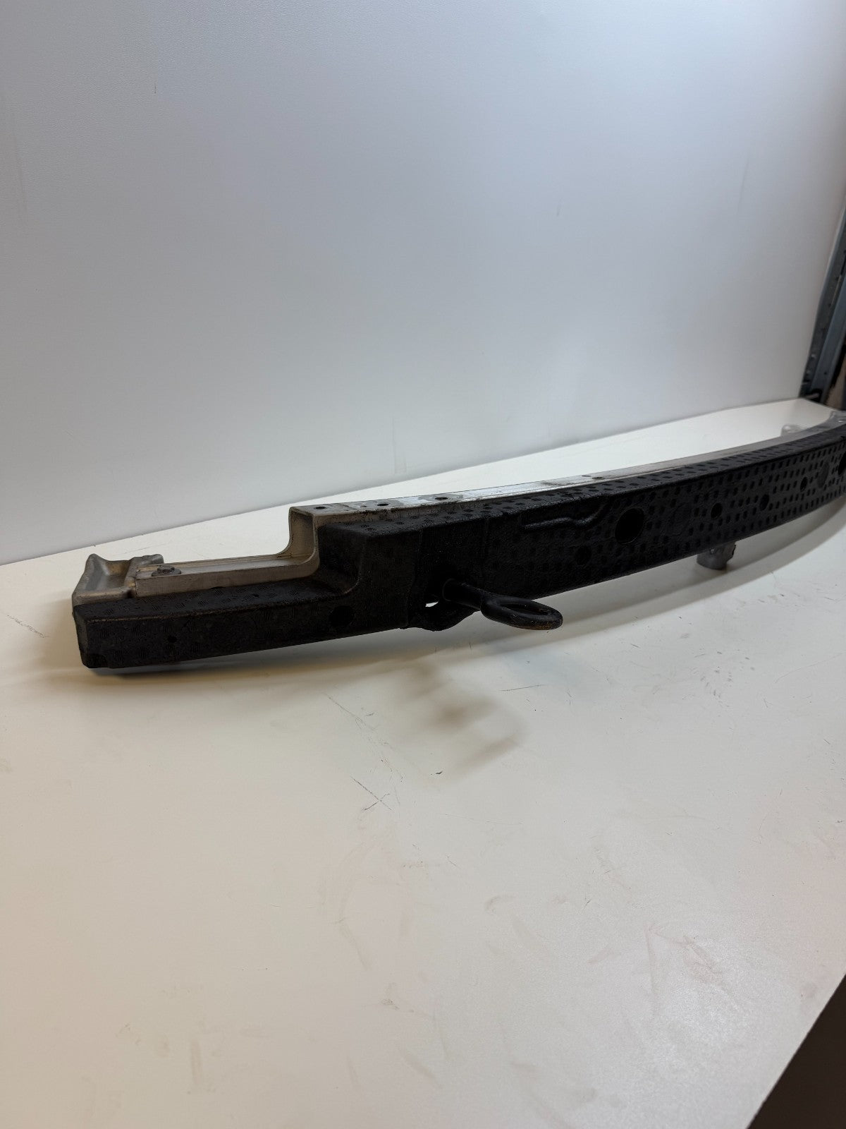 2020-24 TESLA MODEL Y FRONT BUMPER REINFORCEMENT BAR 1487601-00-F