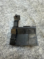 2020 - 2024 TESLA MODEL Y LEFT SIDE ROCKER PANEL BRACKET CLIP OEM, 1555376-00-C