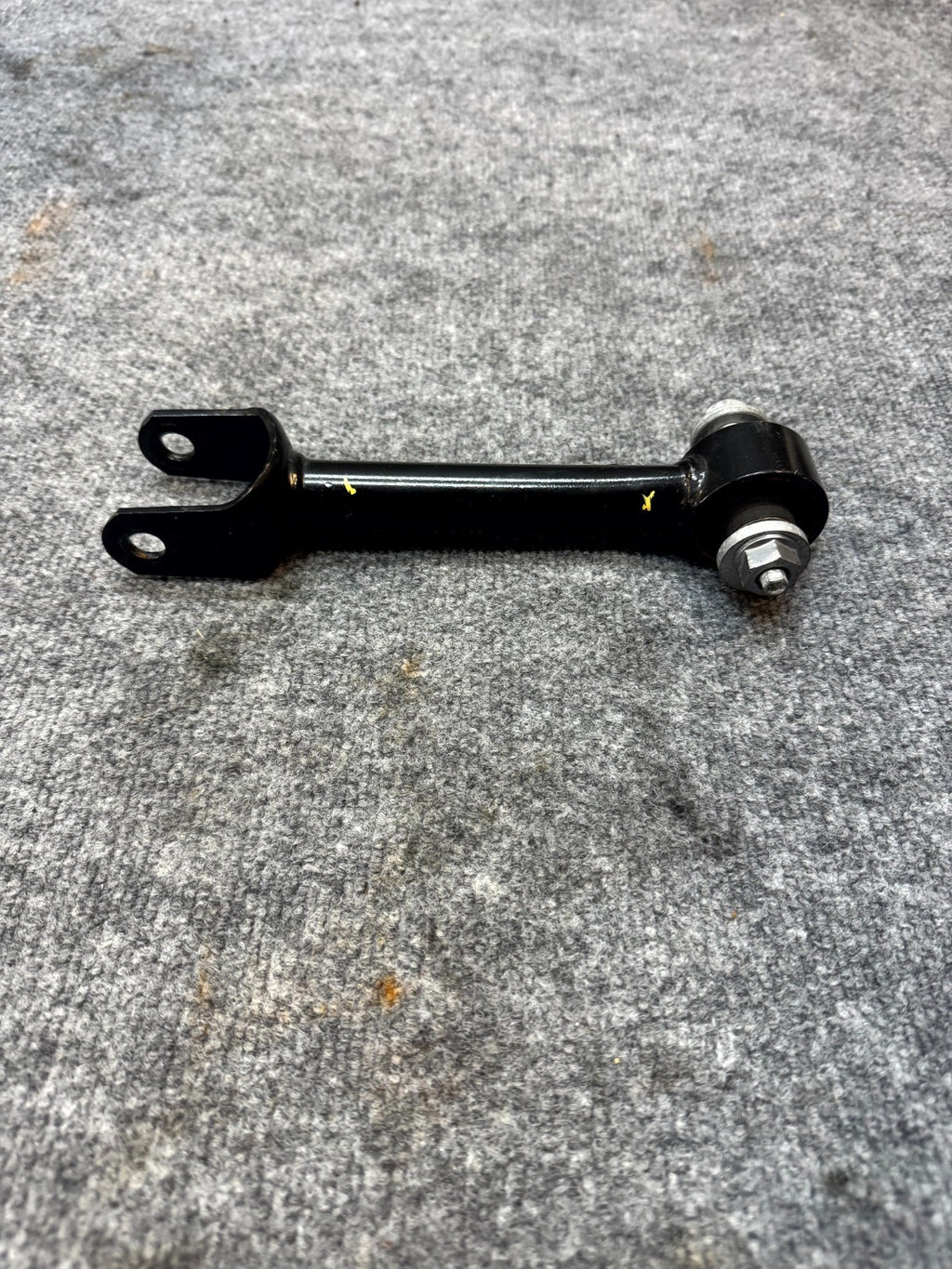 2020 - 2024 TESLA MODEL Y REAR RIGHT / LEFT LOWER CONTROL ARM OEM, 1188431-00-A