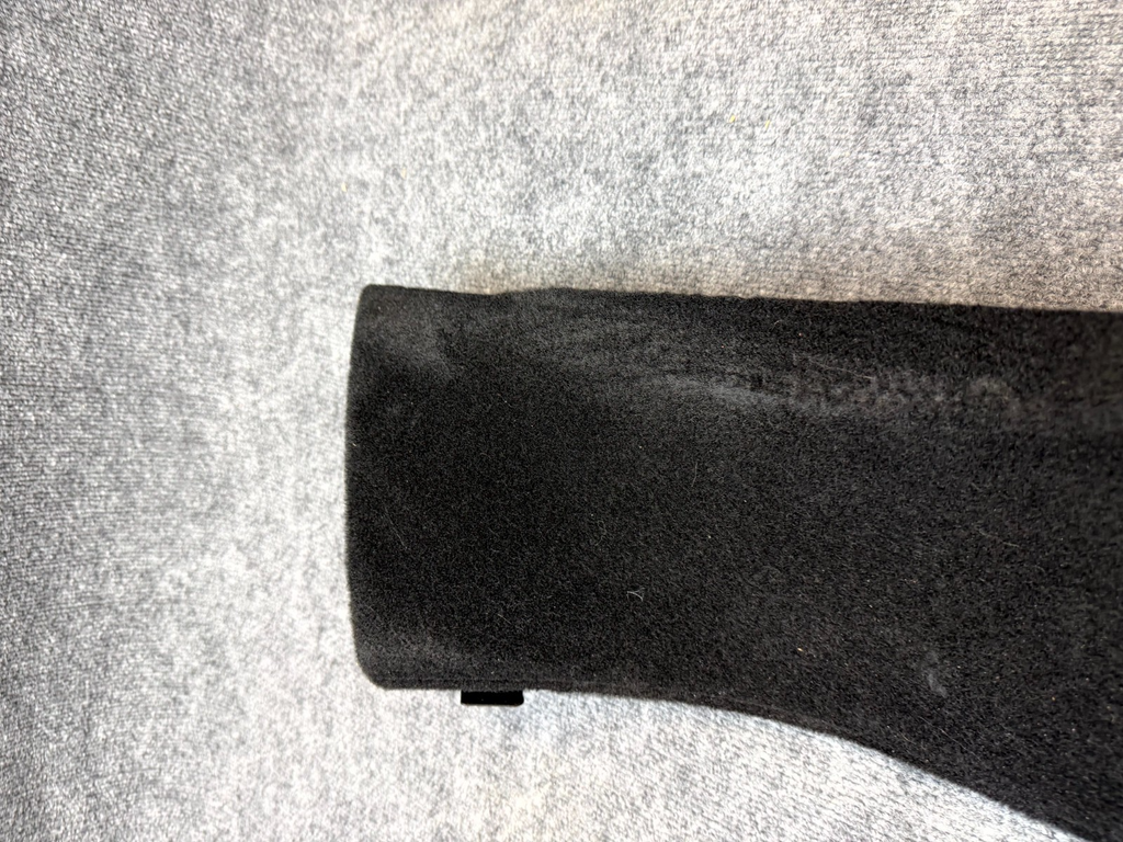 2020 - 2024 TESLA MODEL Y REAR RIGHT C-PILLAR LOWER TRIM COVER OEM, 1704661-00-E