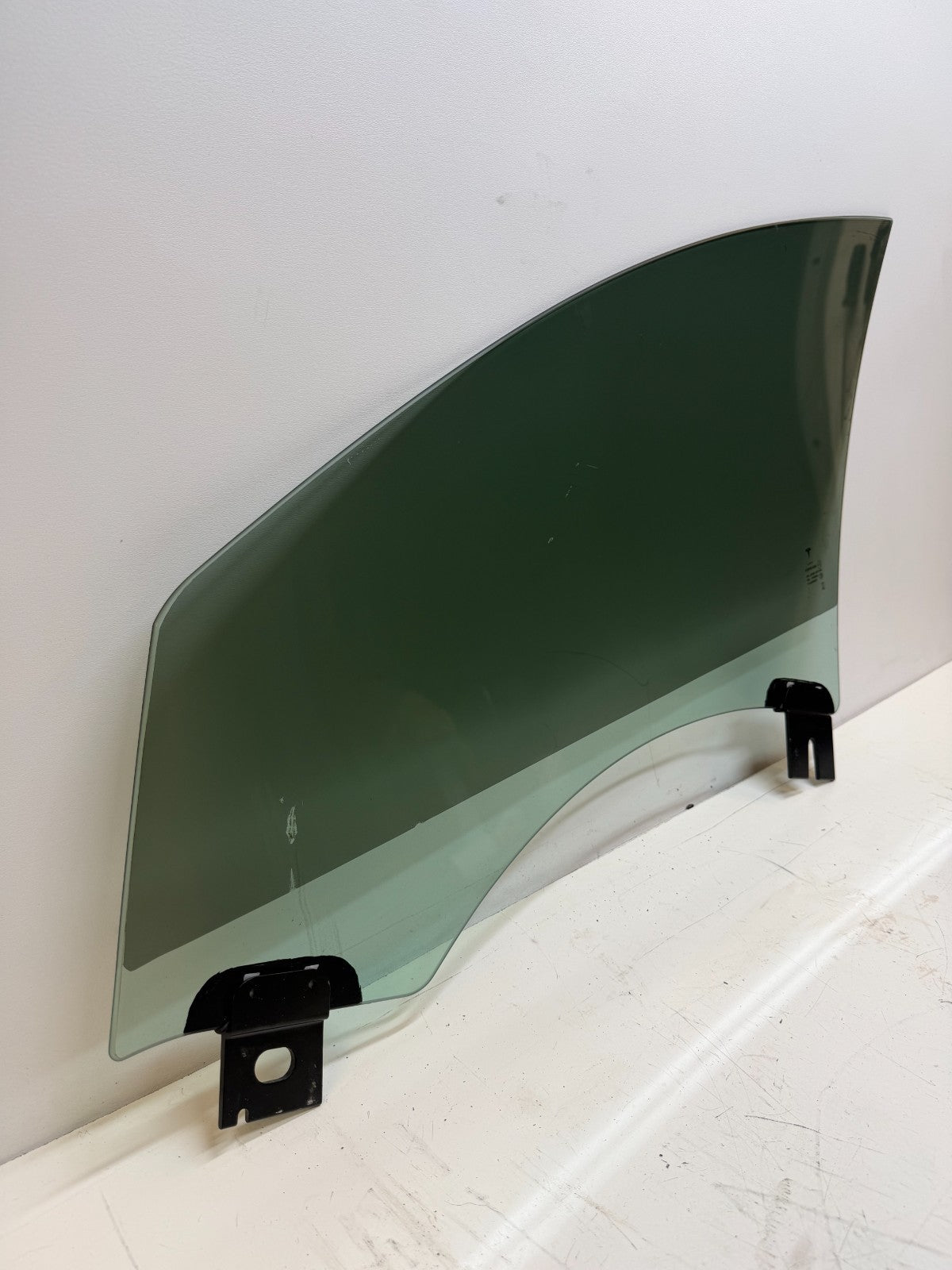12-20 TESLA MODEL S FRONT RIGHT PASSENGER SIDE DOOR WINDOW GLASS 43R-001074