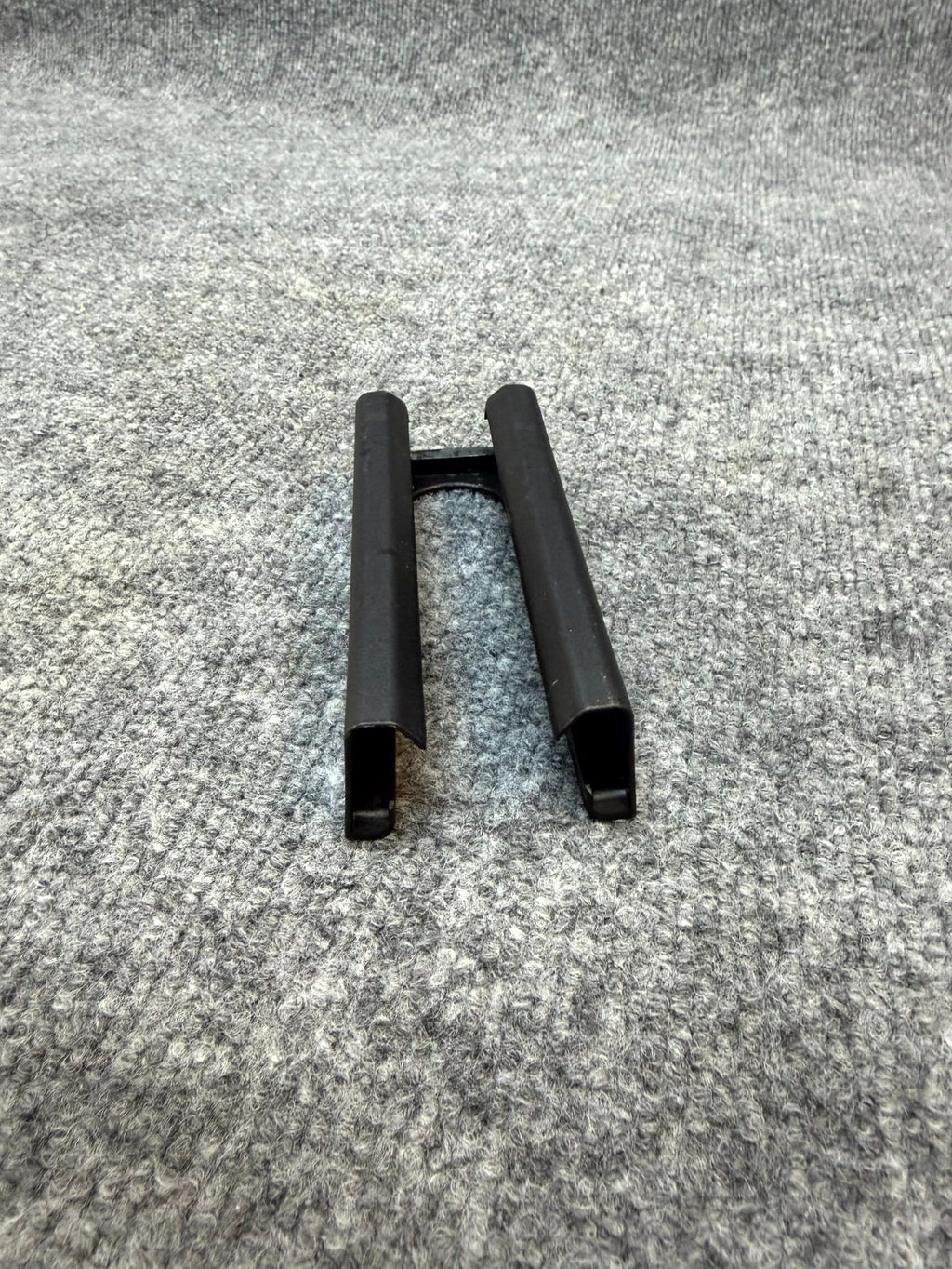 2017-2023 TESLA MODEL Y FRONT LH OR RH SEAT TRACK RAIL TRIM COVER OEM, 155155500