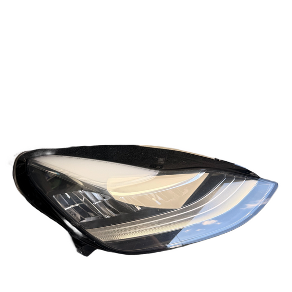 2017-2020 TESLA MODEL 3 Y HEADLIGHT RIGHT PASSENGER LED 1077372-00-L