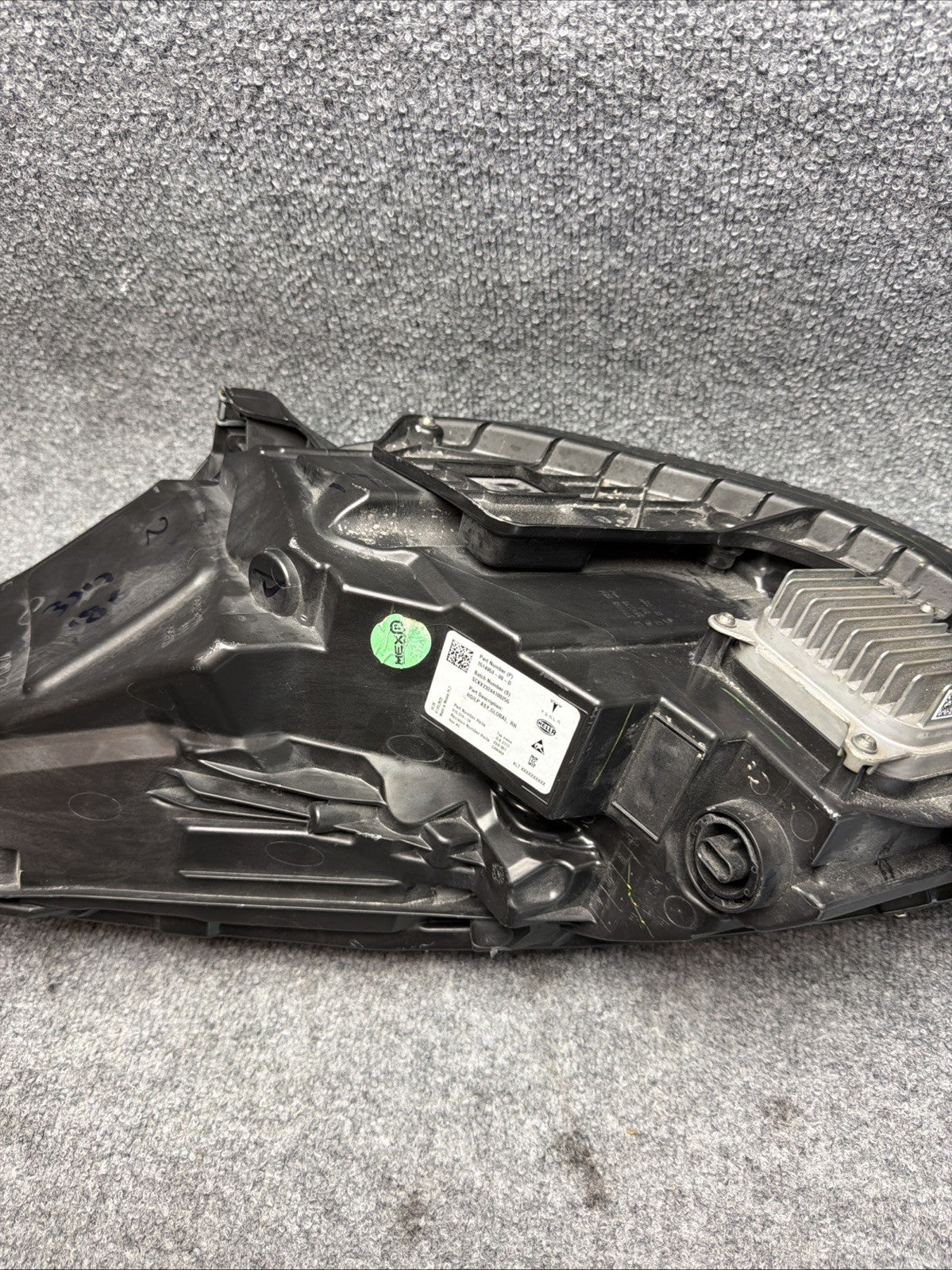 ♦️OEM 2021-2024 Tesla Model Y Right Passenger Matrix LED Headlight 1514953-00-D