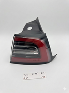 17-23 Tesla Model 3 Y LED Outer Rear Tail light Lamp Right 1502087-00-D 4 Pin