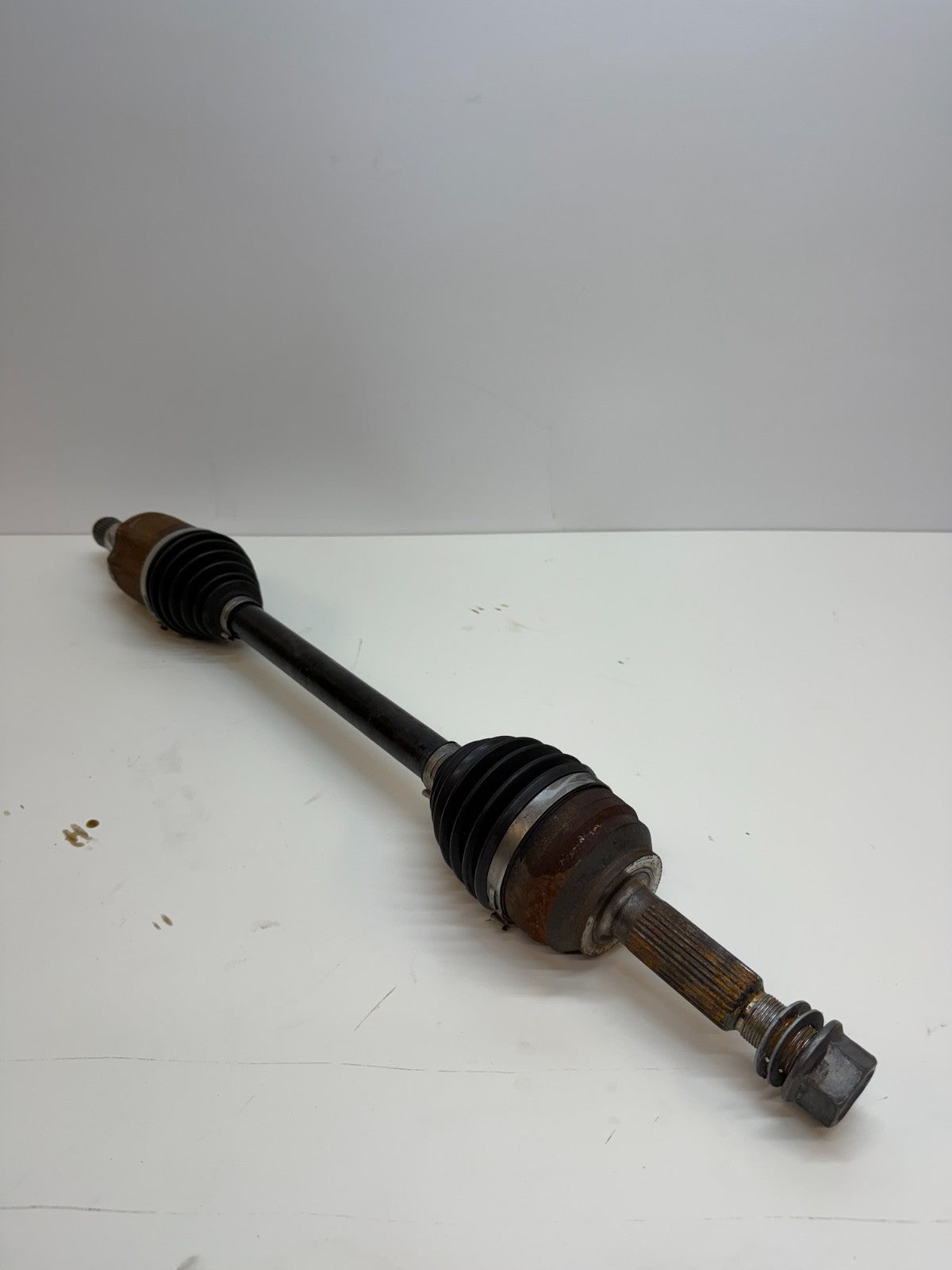 2016 - 2020 TESLA MODEL S FRONT LEFT SIDE AXLE SHAFT HALFSHAFT