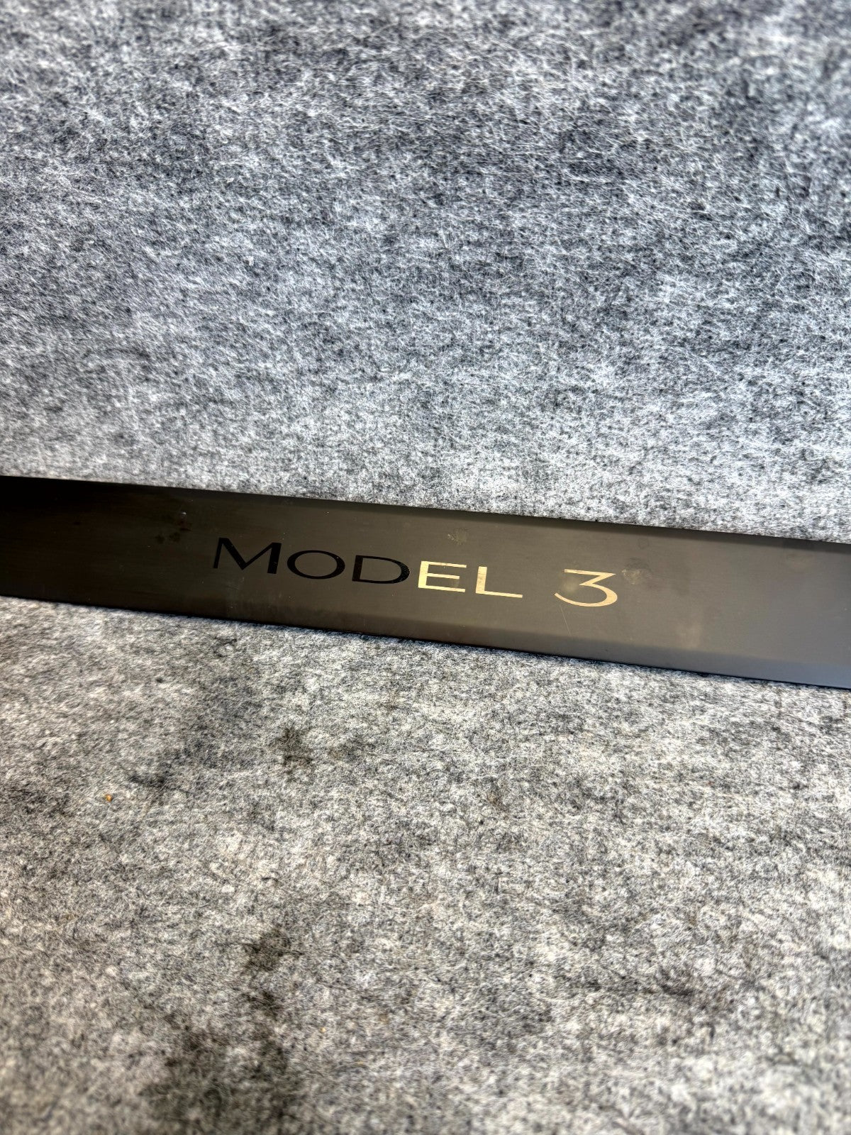 ♦️17-23 TESLA MODEL 3 FR LEFT/RIGHT DOOR SILL SCUFF PLATE PANEL OEM, 150476300C