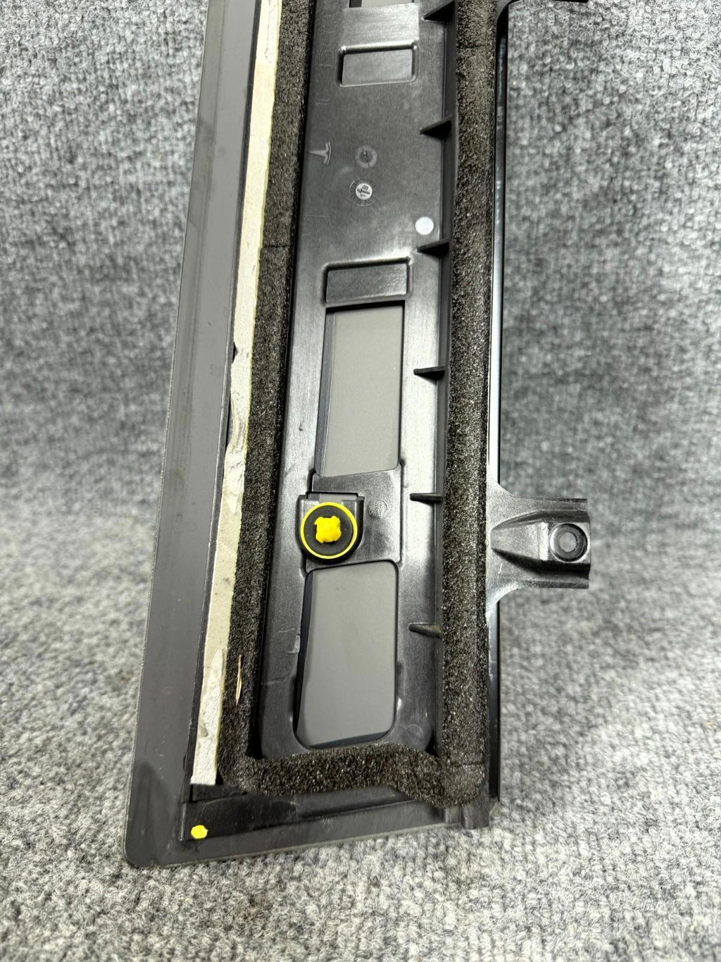 16-20 Tesla Model X Rear Right B Pillar Applique Molding Trim OEM 1041358-00-C