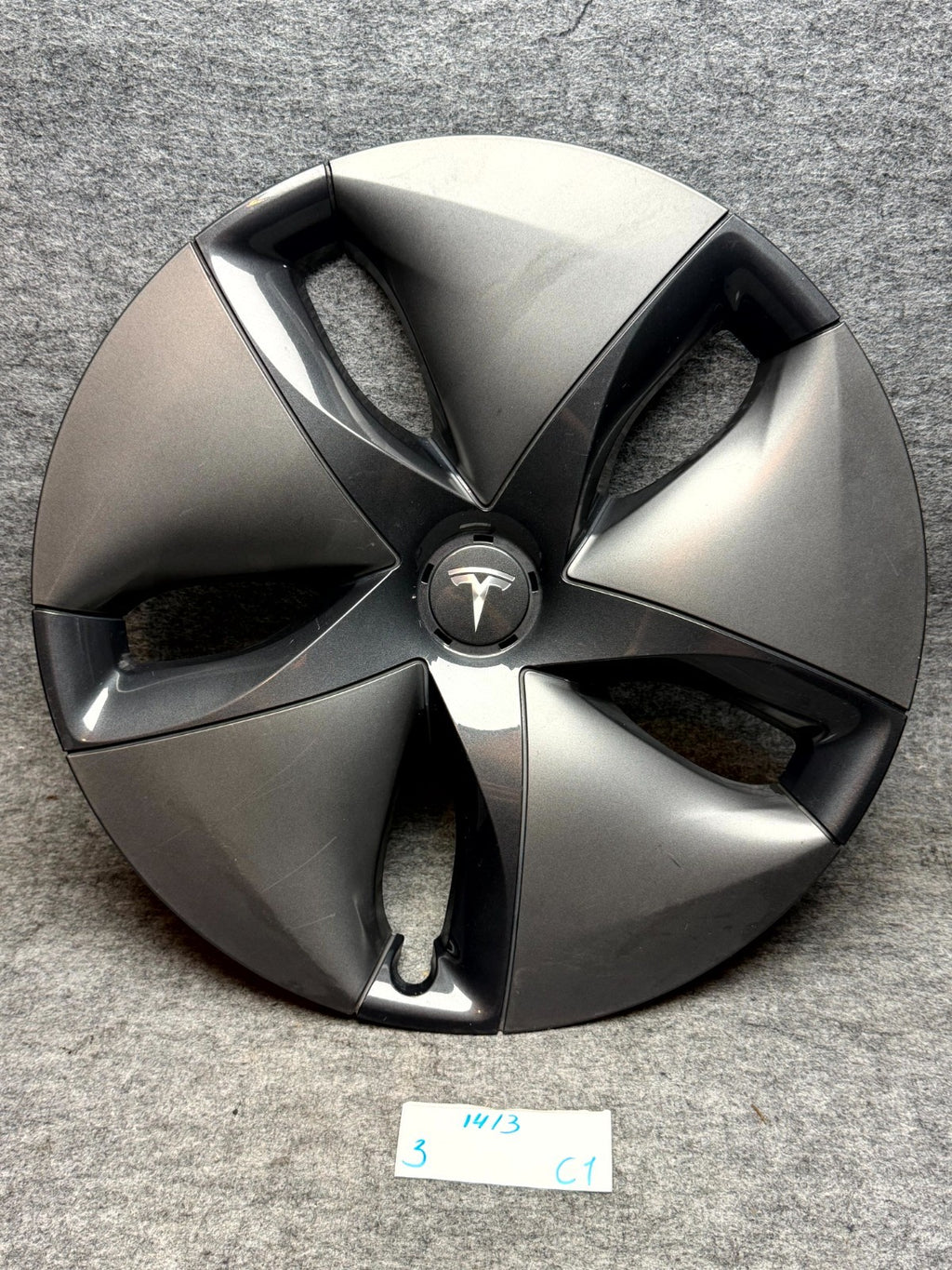 ♦️2017 – 2023 TESLA MODEL 3 AERO 18" WHEEL COVER HUBCAP RIM OEM, 1044231-99-B