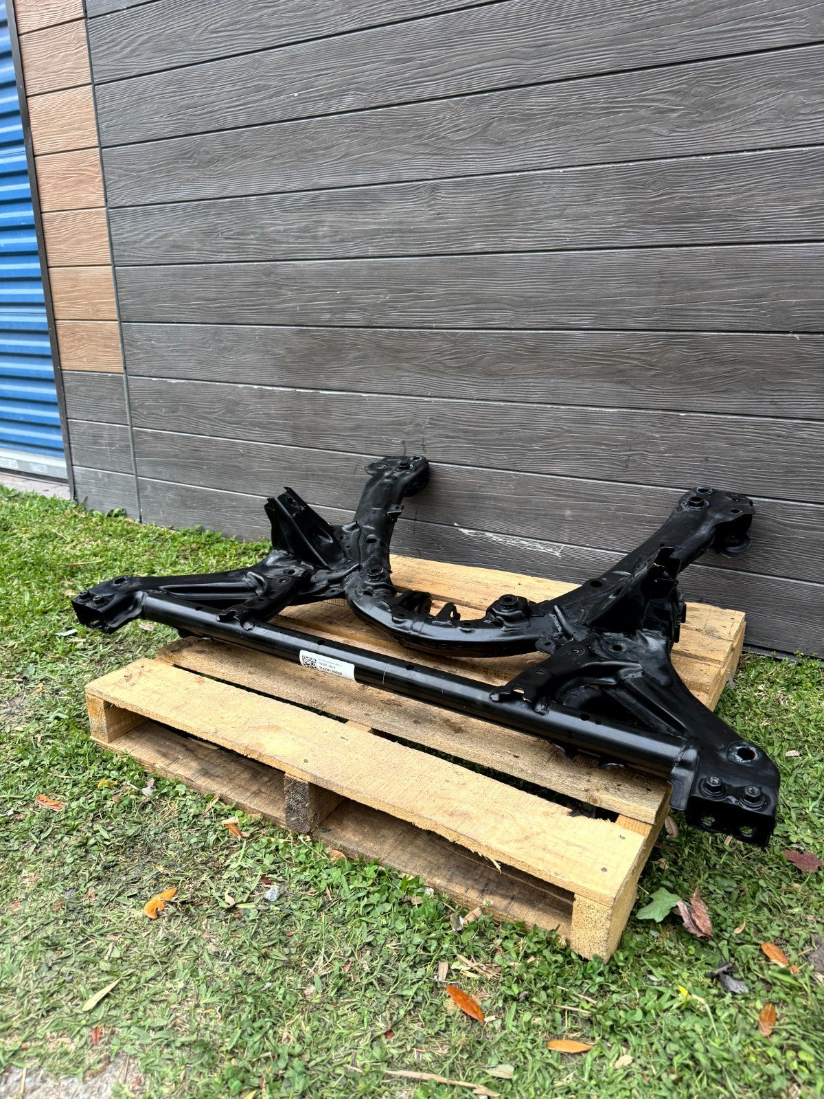 2017 - 2023 TESLA MODEL 3 FRONT SUBFRAME CROSSMEMBER CRADLE OEM, 1103547-00-A