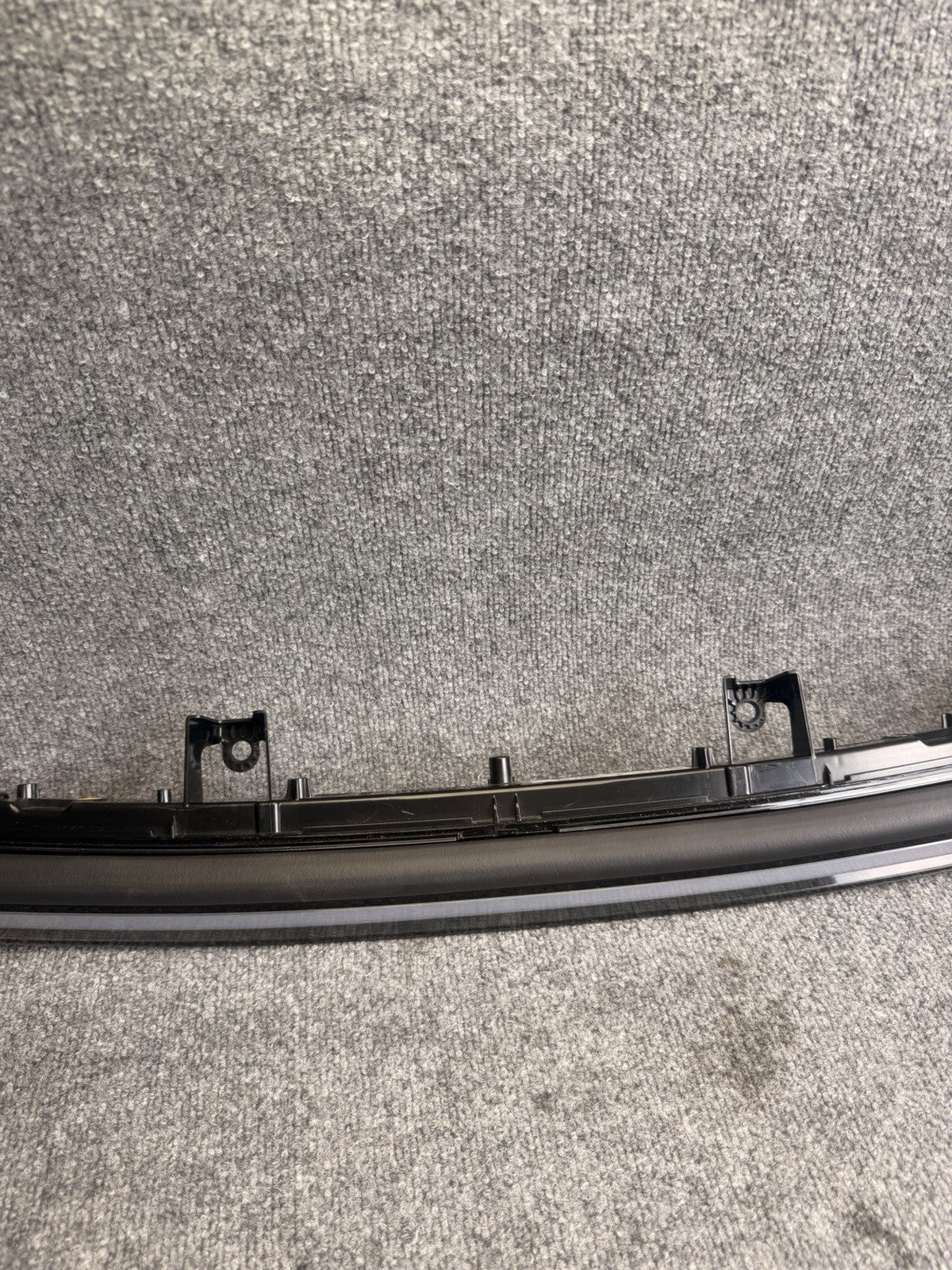 2025-2026 Tesla Model Y Juniper Front Center Lightbar Light Bar 2038294-00-C OEM