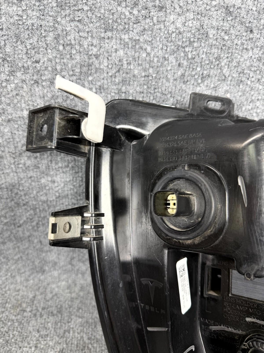 16-20 Tesla Model X Front Left Driver Side Fog Light Lamp OEM, 1034324-00-A