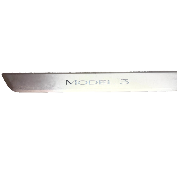 17–23 TESLA MODEL 3 LEFT OR RIGHT DOOR SILL SCUFF PLATE TRIM OEM, 1504763-00-A