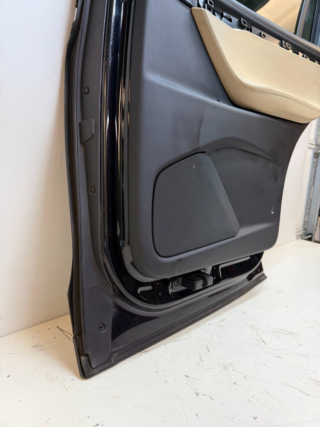 2015 TESLA MODEL X REAR RIGHT PASSENGER SIDE FALCON DOOR SHELL PANEL OEM