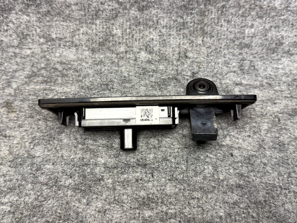 ♦️2017 – 2023 TESLA MODEL 3/Y REAR TRUNK BACK UP CAMERA OEM, 1095949-00-E