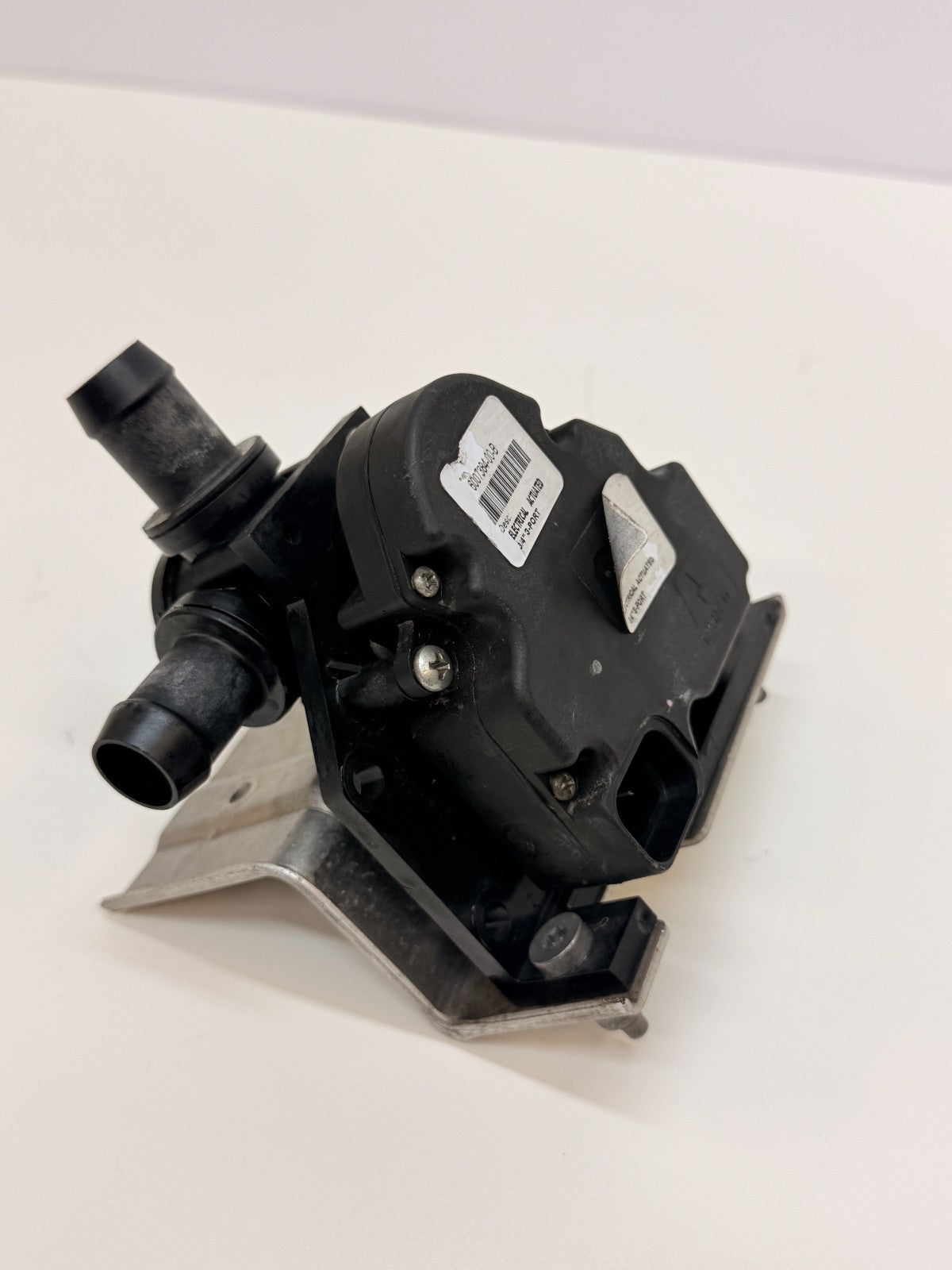 12-20 Tesla Model S Water Pump Cooling System Electric Motor W/ bracket