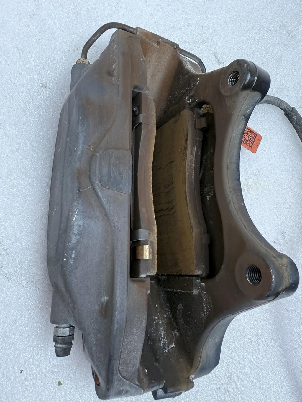 ♦️2016-2020 TESLA MODEL X FRONT LEFT CALIPER W/ BRAKE HOSE LINE OEM,1027621-00-C