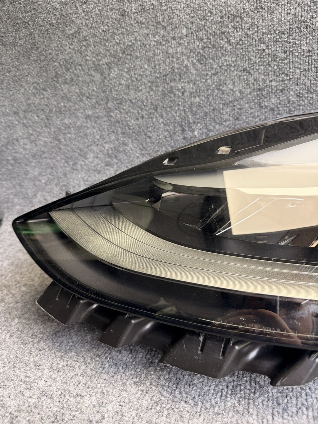 2021 2022 2023 2024 Tesla Model 3Y Left Driver Matrix LED Headlight 1514952-00-D