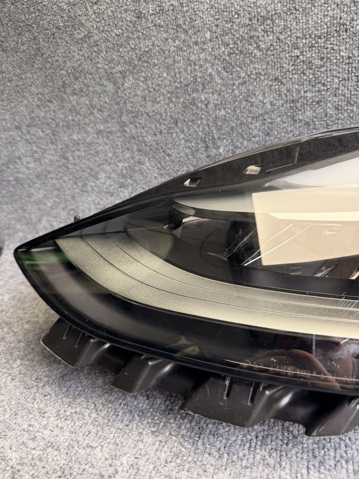 2021 2022 2023 2024 Tesla Model 3Y Left Driver Matrix LED Headlight 1514952-00-D