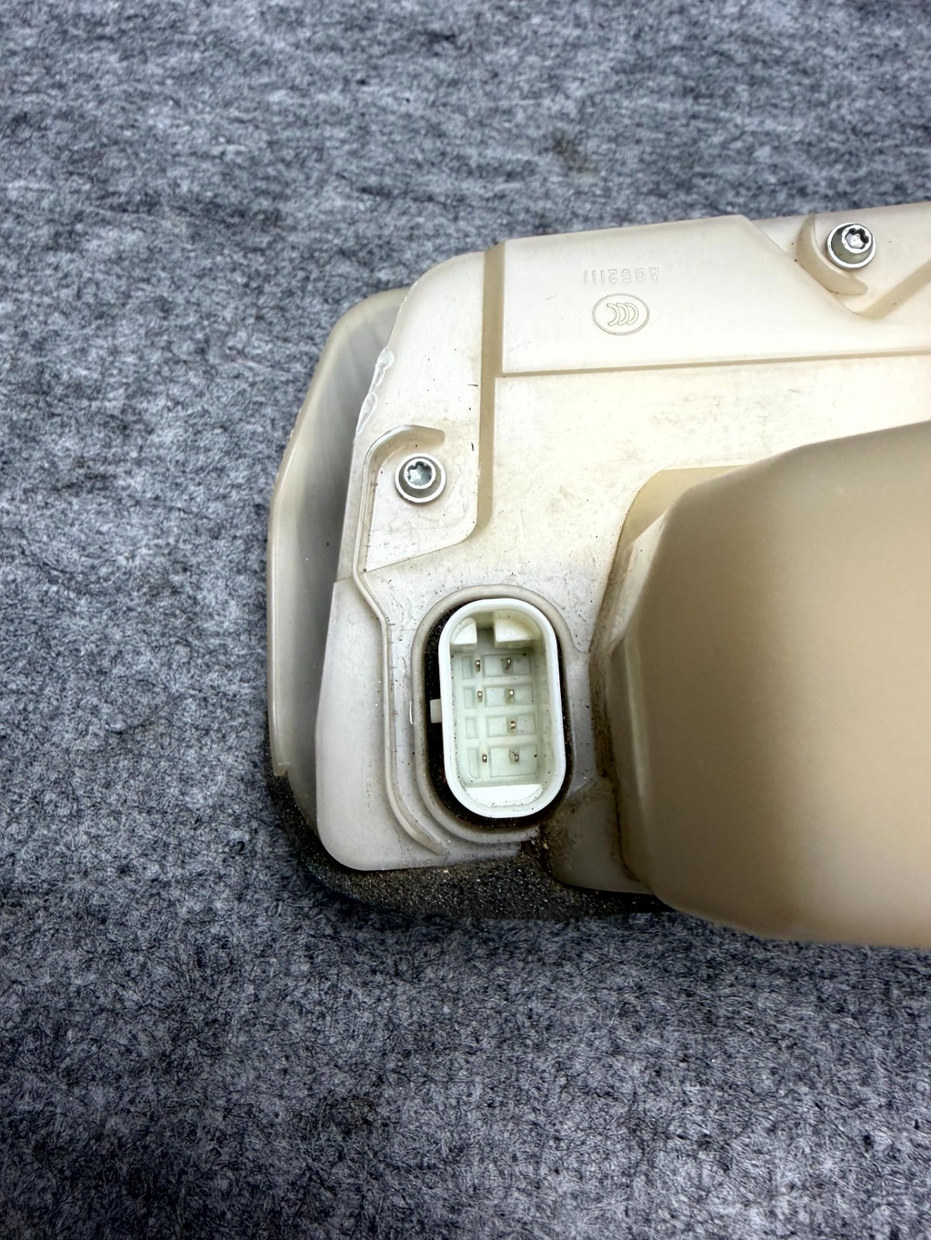 ♦️17–23 TESLA MODEL 3 FRONT LEFT SIDE DOOR LOCK LATCH ACTUATOR OEM, 1068964-00-L