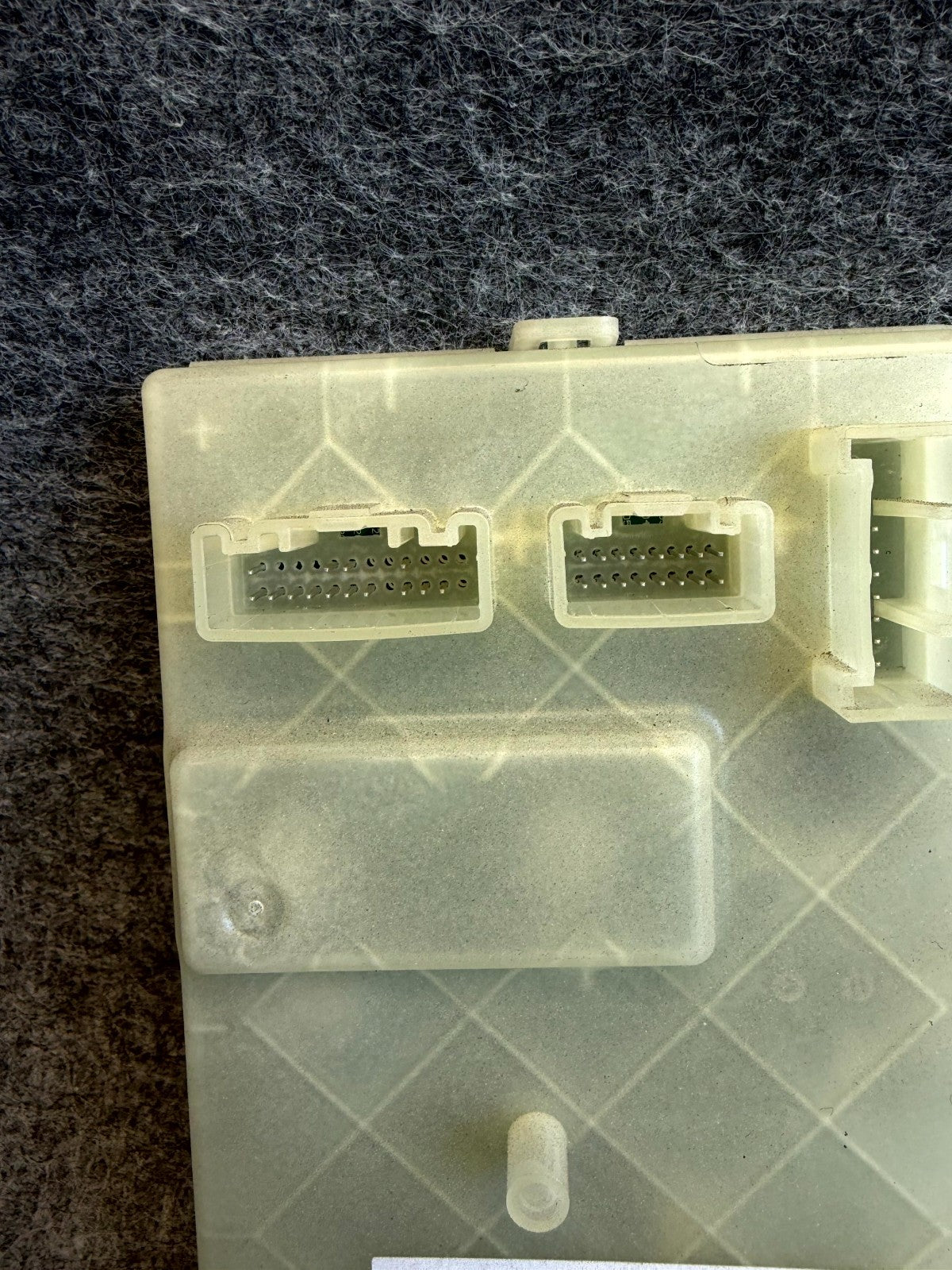 ♦️2017 – 2023 TESLA MODEL 3 CHARGING PORT CONTROL MODULE UNIT OEM, 1092755-98-D