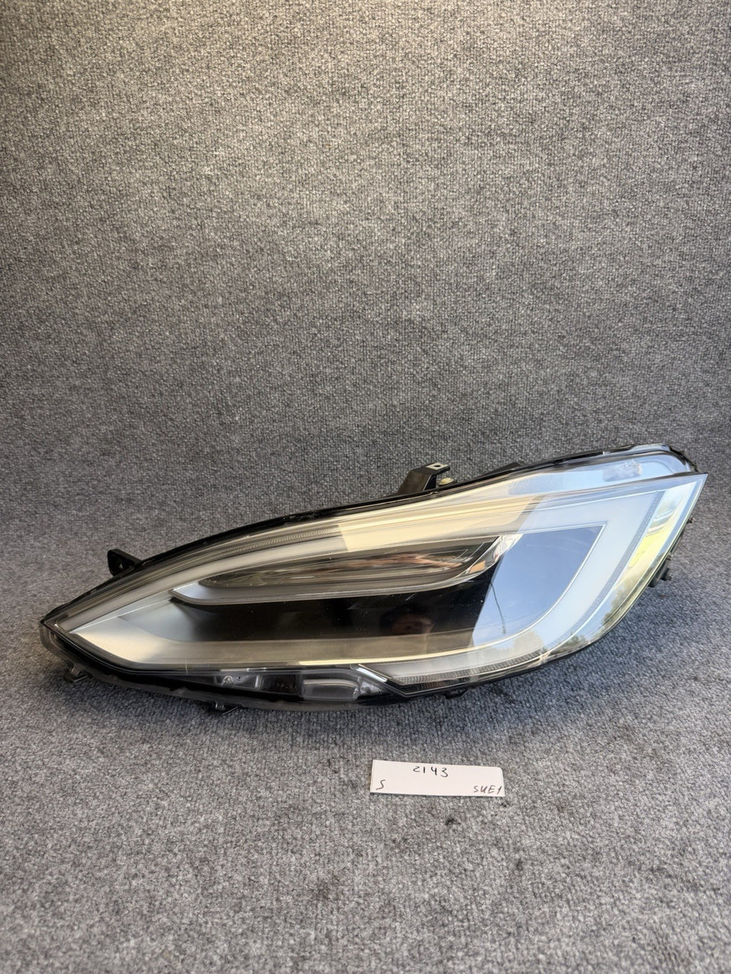 2016-2020 TESLA MODEL S LEFT DRIVER SIDE LED HEADLIGHT OEM 1065041-00-B