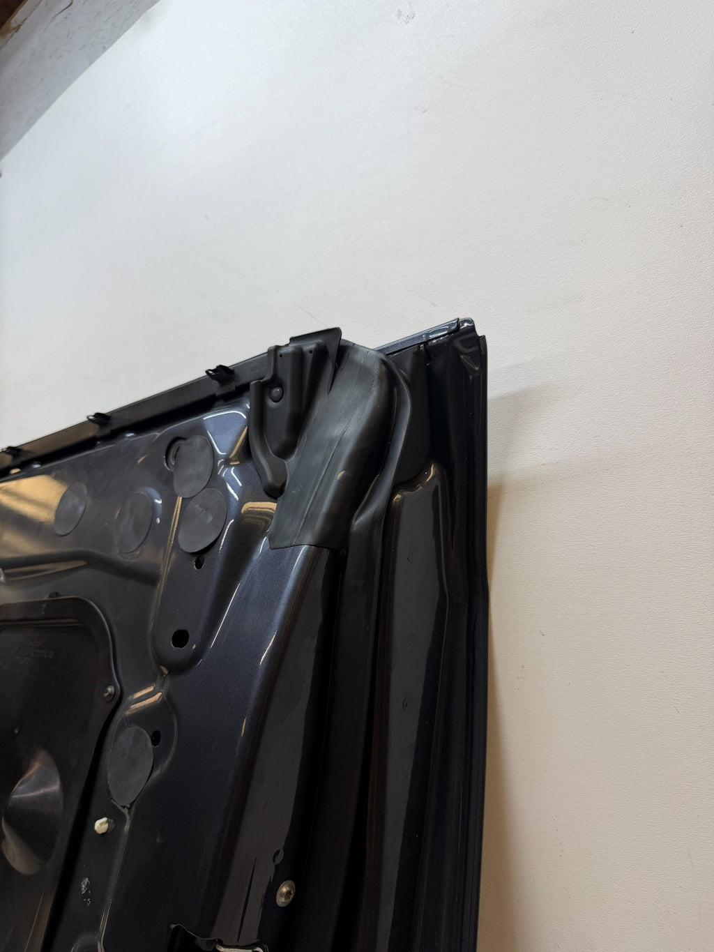 2012-2016 TESLA MODEL S FRONT RIGHT PASSENGER SIDE DOOR SHELL PANEL OEM