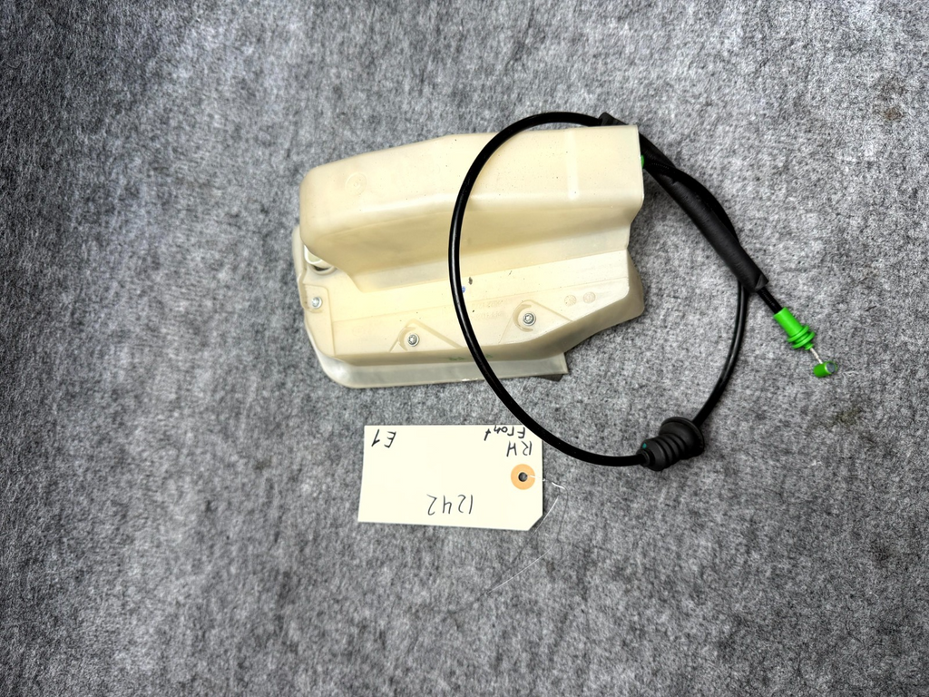 ♦️17–23 TESLA MODEL 3 FRONT RIGHT DOOR LOCK LATCH ACTUATOR OEM, 1068963-00-L